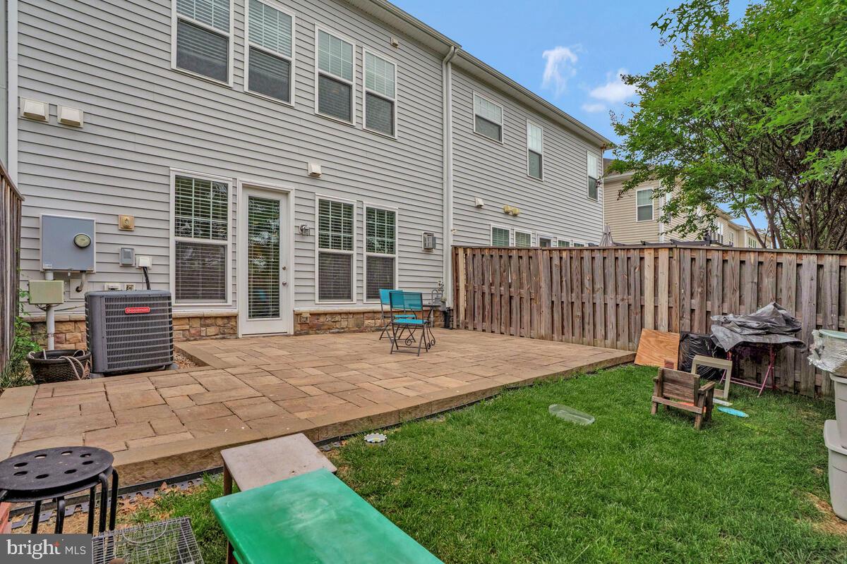 42523 BENFOLD SQ, BRAMBLETON, Virginia 20148, 3 Bedrooms Bedrooms, ,1 BathroomBathrooms,Residential,For sale,42523 BENFOLD SQ,VALO2096366 MLS # VALO2096366