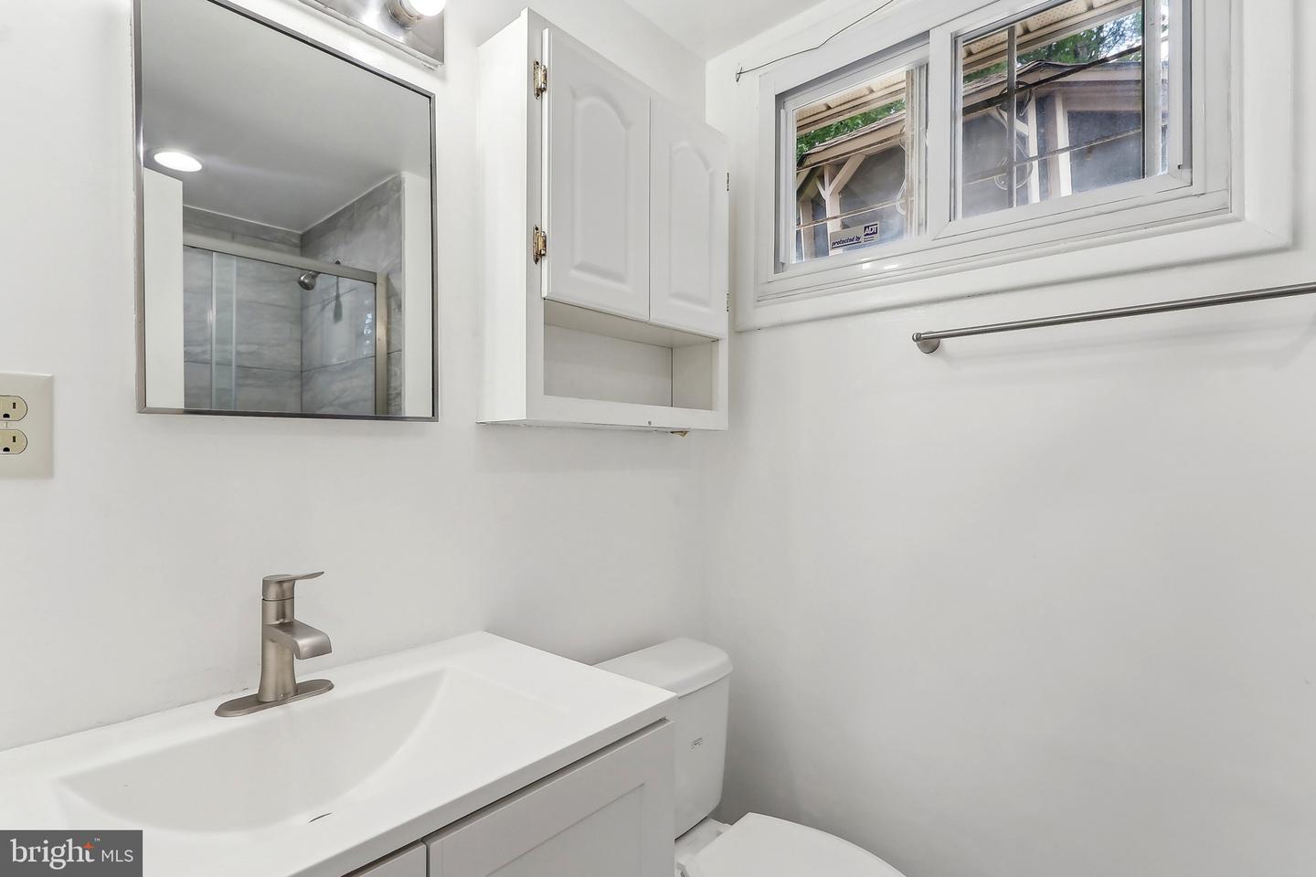 14332 FERNDALE RD, WOODBRIDGE, Virginia 22193, 4 Bedrooms Bedrooms, ,2 BathroomsBathrooms,Residential,For sale,14332 FERNDALE RD,VAPW2094626 MLS # VAPW2094626