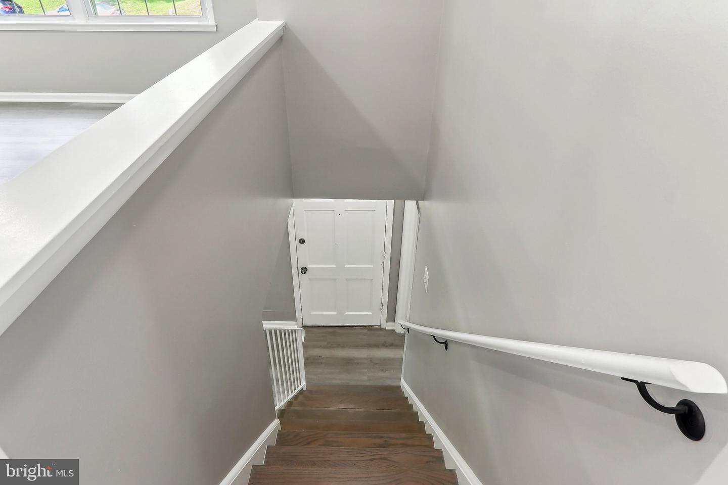 14332 FERNDALE RD, WOODBRIDGE, Virginia 22193, 4 Bedrooms Bedrooms, ,2 BathroomsBathrooms,Residential,For sale,14332 FERNDALE RD,VAPW2094626 MLS # VAPW2094626