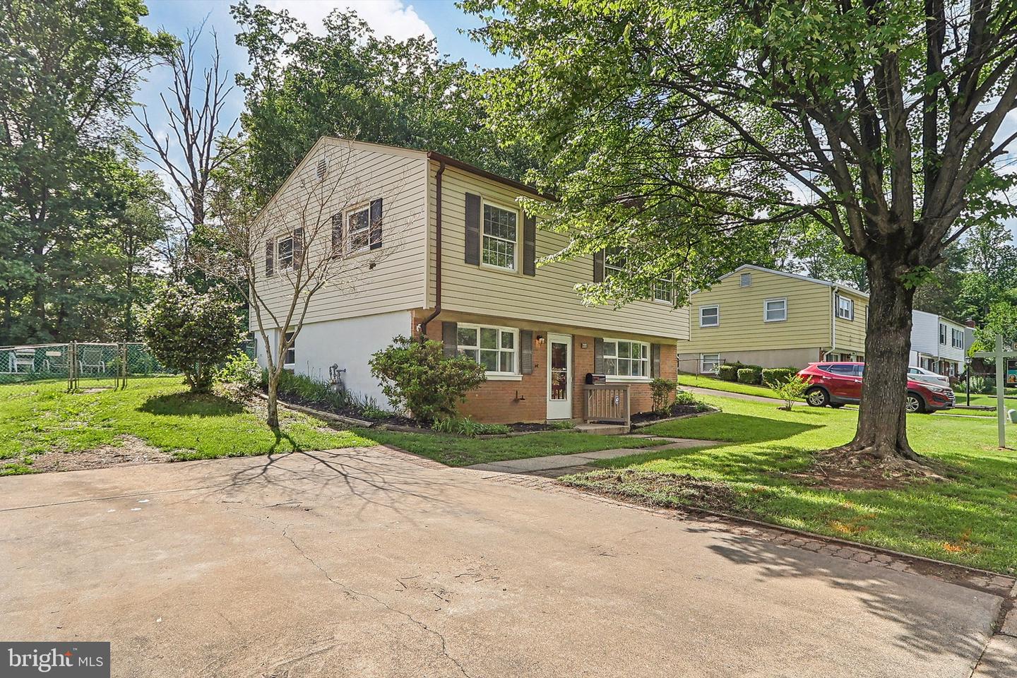 14332 FERNDALE RD, WOODBRIDGE, Virginia 22193, 4 Bedrooms Bedrooms, ,2 BathroomsBathrooms,Residential,For sale,14332 FERNDALE RD,VAPW2094626 MLS # VAPW2094626