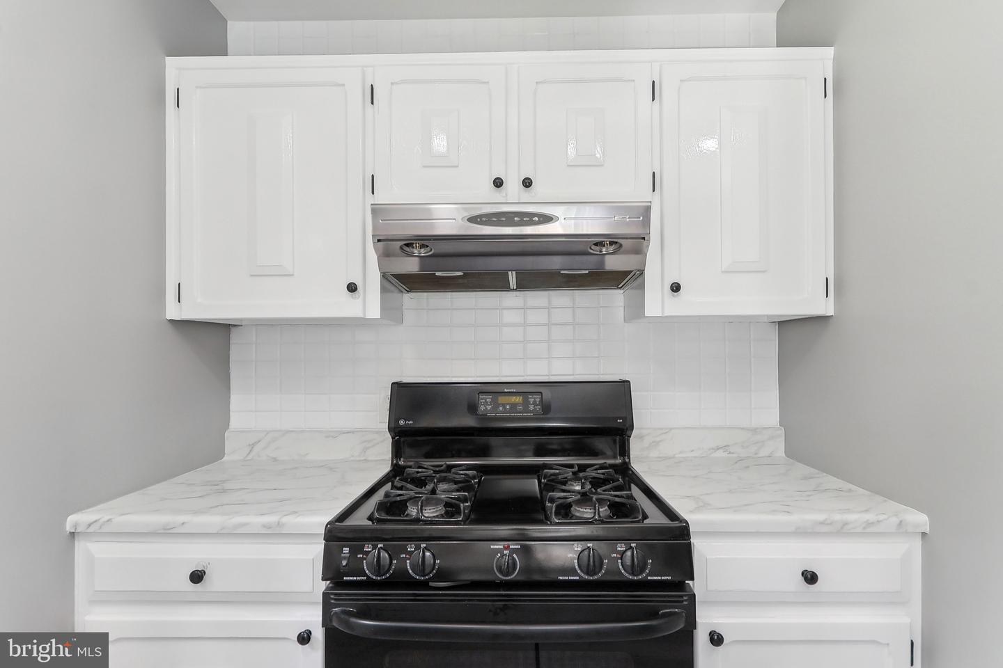 14332 FERNDALE RD, WOODBRIDGE, Virginia 22193, 4 Bedrooms Bedrooms, ,2 BathroomsBathrooms,Residential,For sale,14332 FERNDALE RD,VAPW2094626 MLS # VAPW2094626