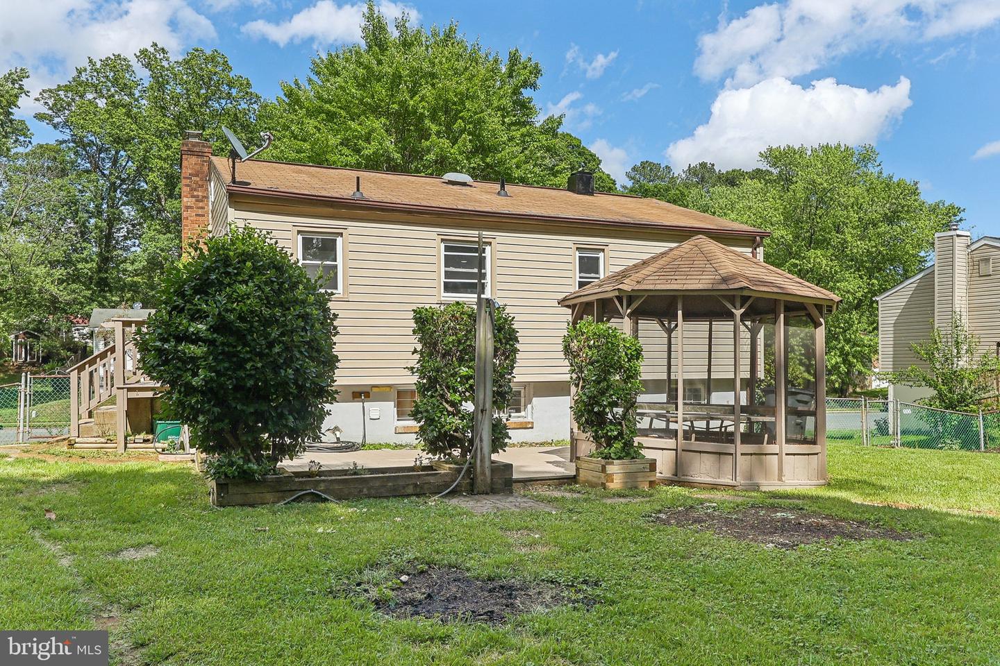 14332 FERNDALE RD, WOODBRIDGE, Virginia 22193, 4 Bedrooms Bedrooms, ,2 BathroomsBathrooms,Residential,For sale,14332 FERNDALE RD,VAPW2094626 MLS # VAPW2094626
