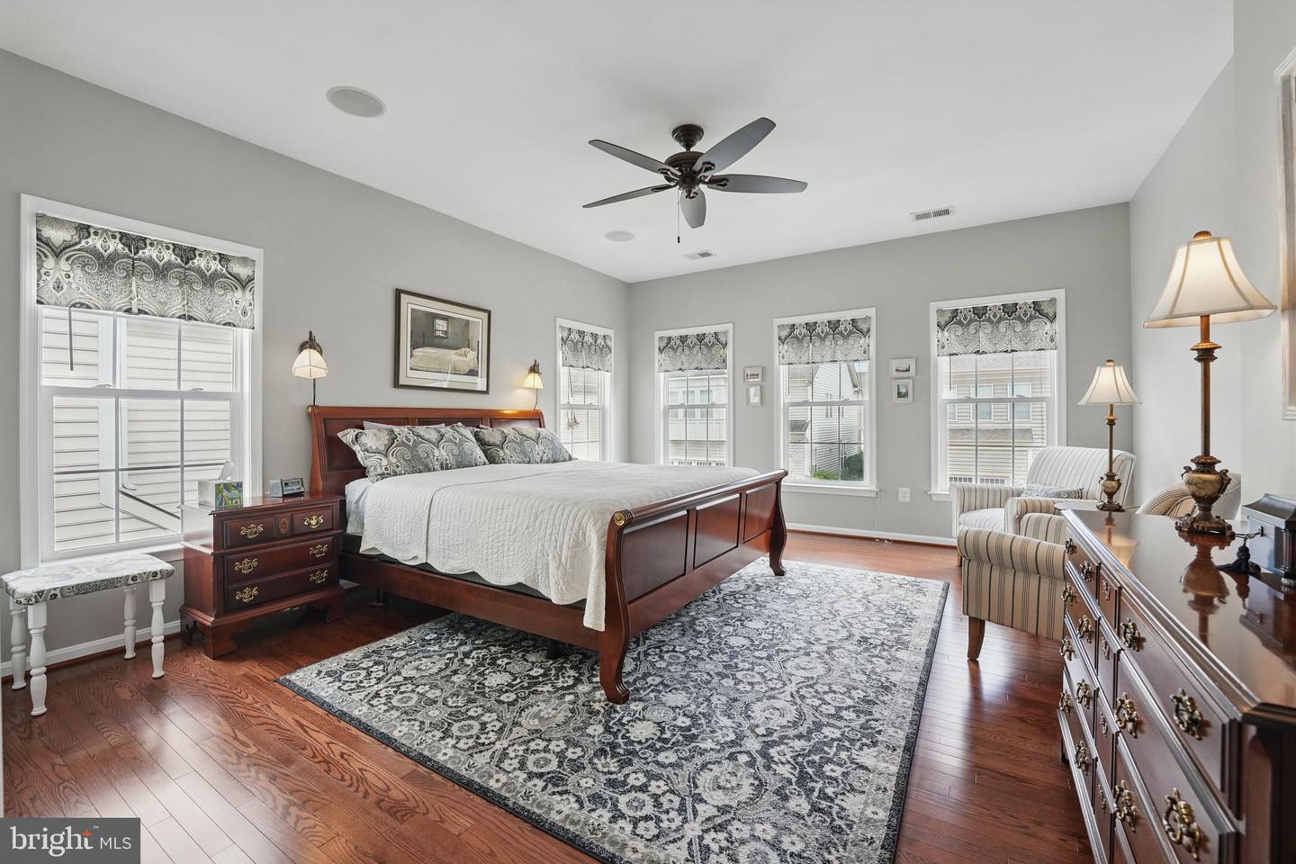 5923 EMBRY SPRING LN, ALEXANDRIA, Virginia 22315, 4 Bedrooms Bedrooms, ,3 BathroomsBathrooms,Residential,For sale,5923 EMBRY SPRING LN,VAFX2240836 MLS # VAFX2240836