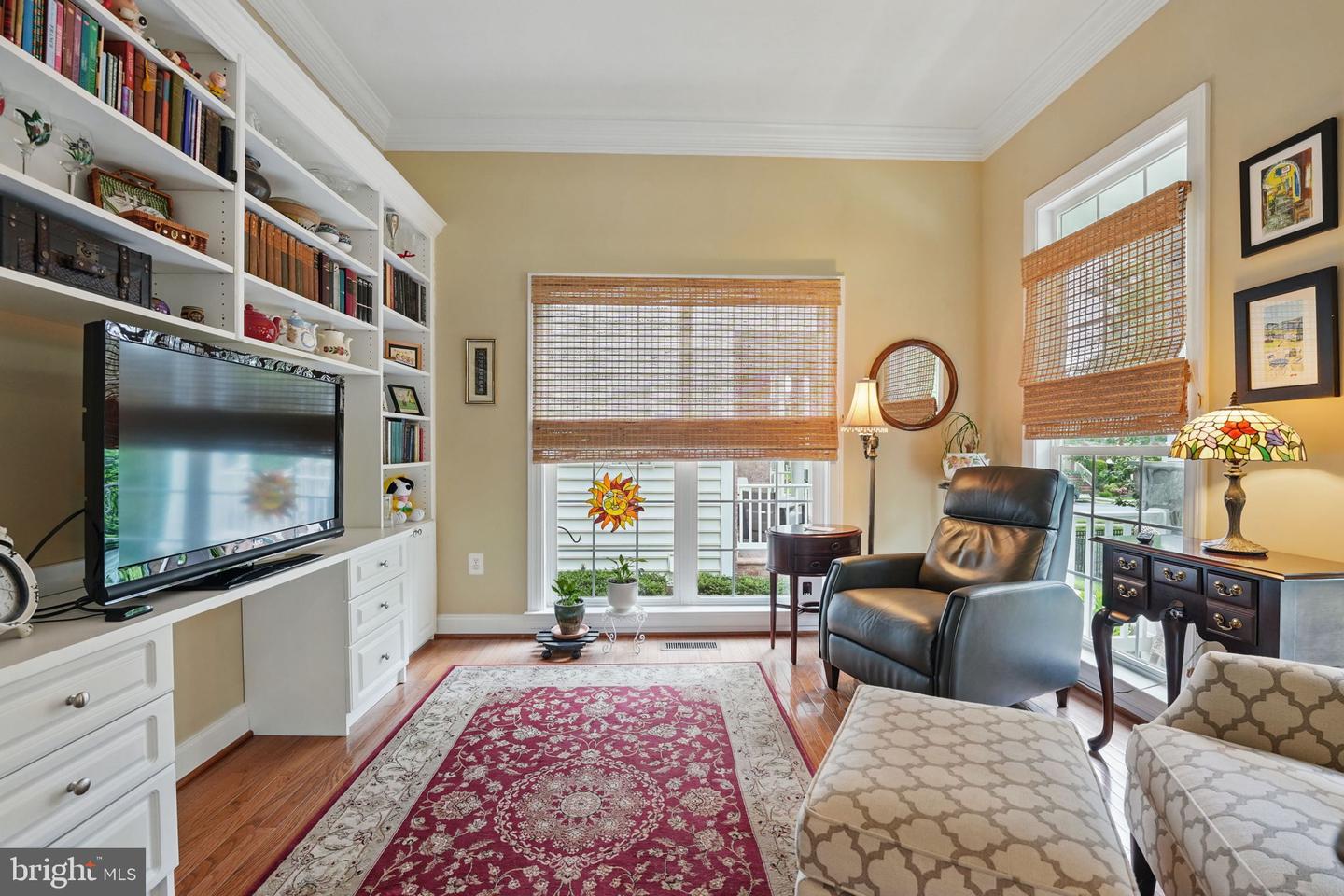 5923 EMBRY SPRING LN, ALEXANDRIA, Virginia 22315, 4 Bedrooms Bedrooms, ,3 BathroomsBathrooms,Residential,For sale,5923 EMBRY SPRING LN,VAFX2240836 MLS # VAFX2240836