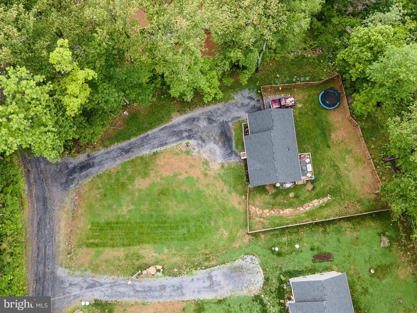 1400 HIGH TOP RD, LINDEN, Virginia 22642, 3 Bedrooms Bedrooms, ,2 BathroomsBathrooms,Residential,For sale,1400 HIGH TOP RD,VAWR2011162 MLS # VAWR2011162