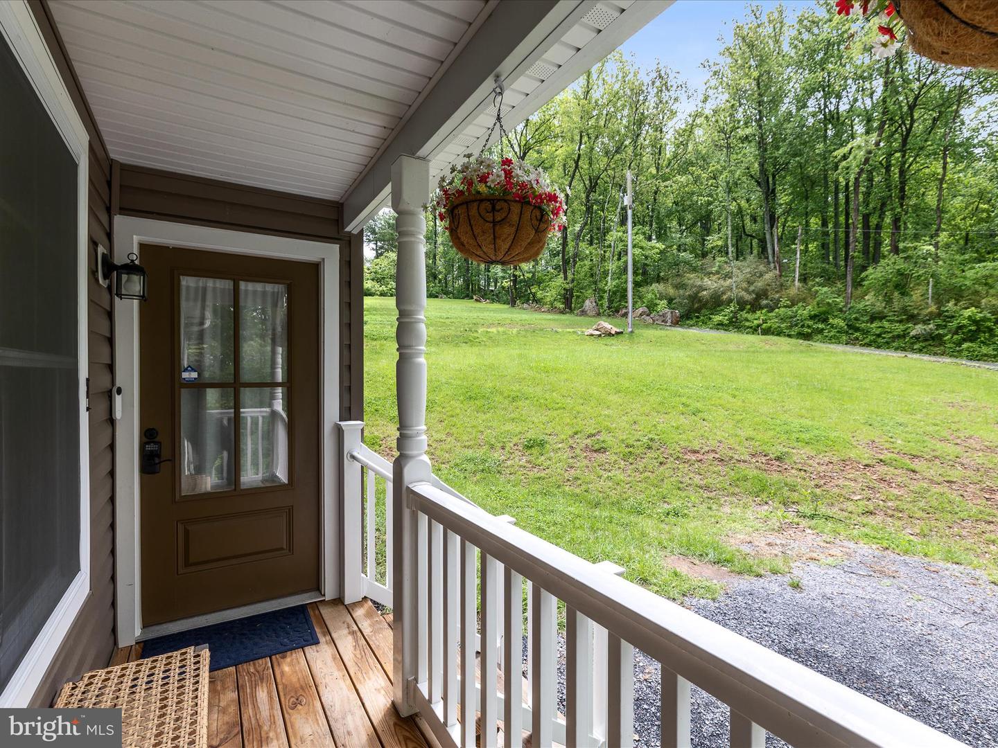 1400 HIGH TOP RD, LINDEN, Virginia 22642, 3 Bedrooms Bedrooms, ,2 BathroomsBathrooms,Residential,For sale,1400 HIGH TOP RD,VAWR2011162 MLS # VAWR2011162