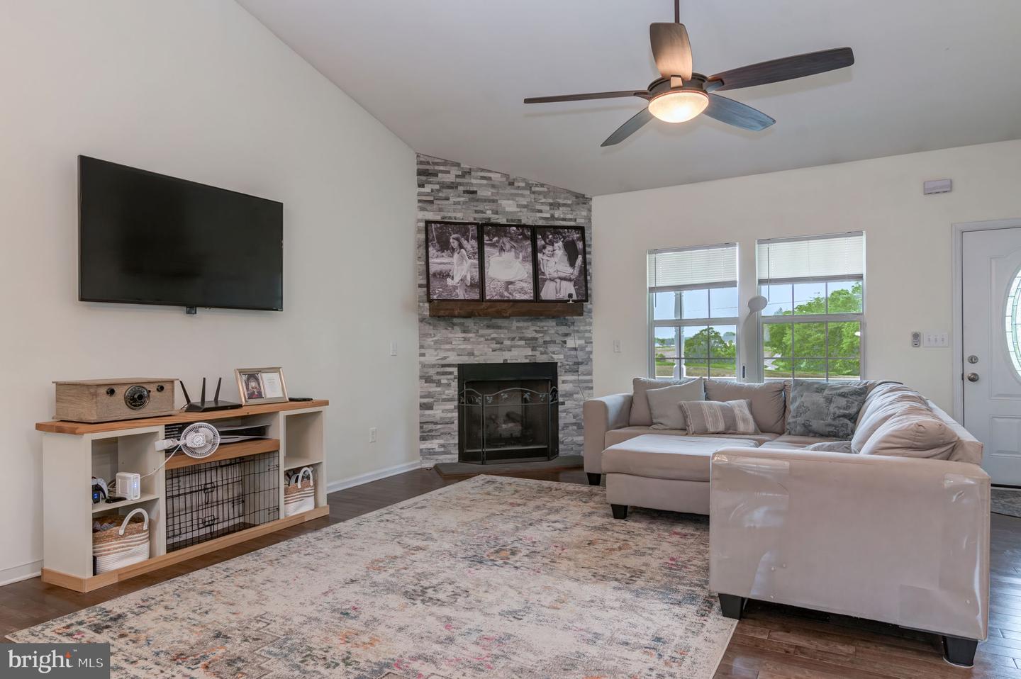 10694 WEAVERSVILLE RD, BEALETON, Virginia 22712, 3 Bedrooms Bedrooms, ,2 BathroomsBathrooms,Residential,For sale,10694 WEAVERSVILLE RD,VAFQ2016636 MLS # VAFQ2016636