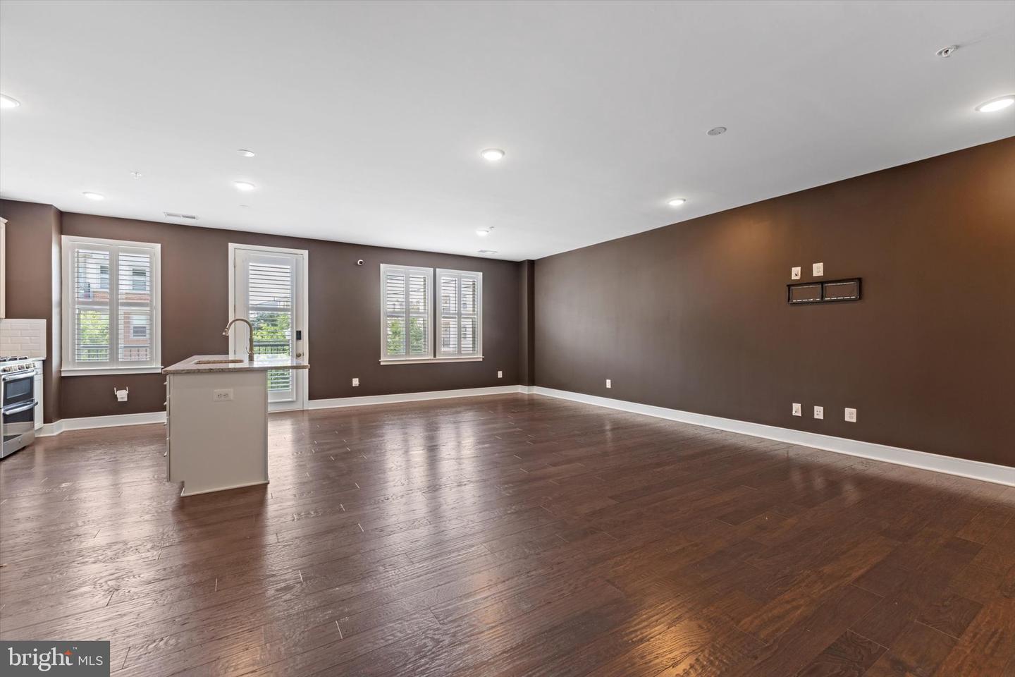 42869 LITTLEHALES TER, ASHBURN, Virginia 20148, 3 Bedrooms Bedrooms, ,2 BathroomsBathrooms,Residential,For sale,42869 LITTLEHALES TER,VALO2096458 MLS # VALO2096458