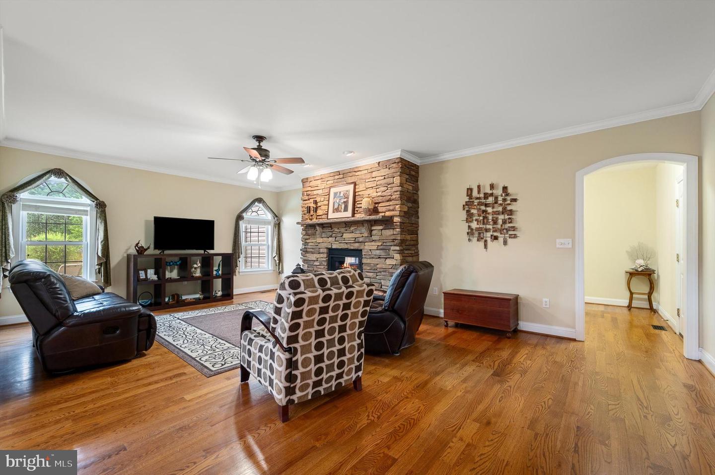 102 CAMARUGE CT, STEPHENS CITY, Virginia 22655, 4 Bedrooms Bedrooms, ,4 BathroomsBathrooms,Residential,For sale,102 CAMARUGE CT,VAFV2034134 MLS # VAFV2034134