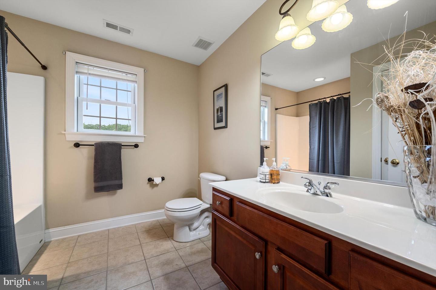 102 CAMARUGE CT, STEPHENS CITY, Virginia 22655, 4 Bedrooms Bedrooms, ,4 BathroomsBathrooms,Residential,For sale,102 CAMARUGE CT,VAFV2034134 MLS # VAFV2034134