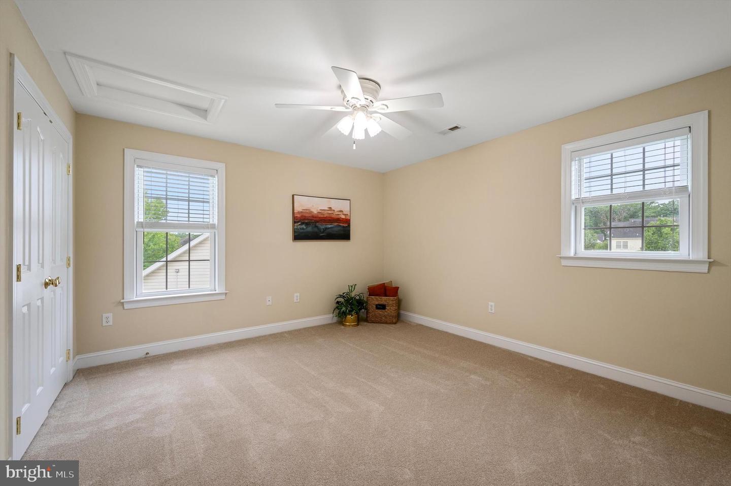 102 CAMARUGE CT, STEPHENS CITY, Virginia 22655, 4 Bedrooms Bedrooms, ,4 BathroomsBathrooms,Residential,For sale,102 CAMARUGE CT,VAFV2034134 MLS # VAFV2034134