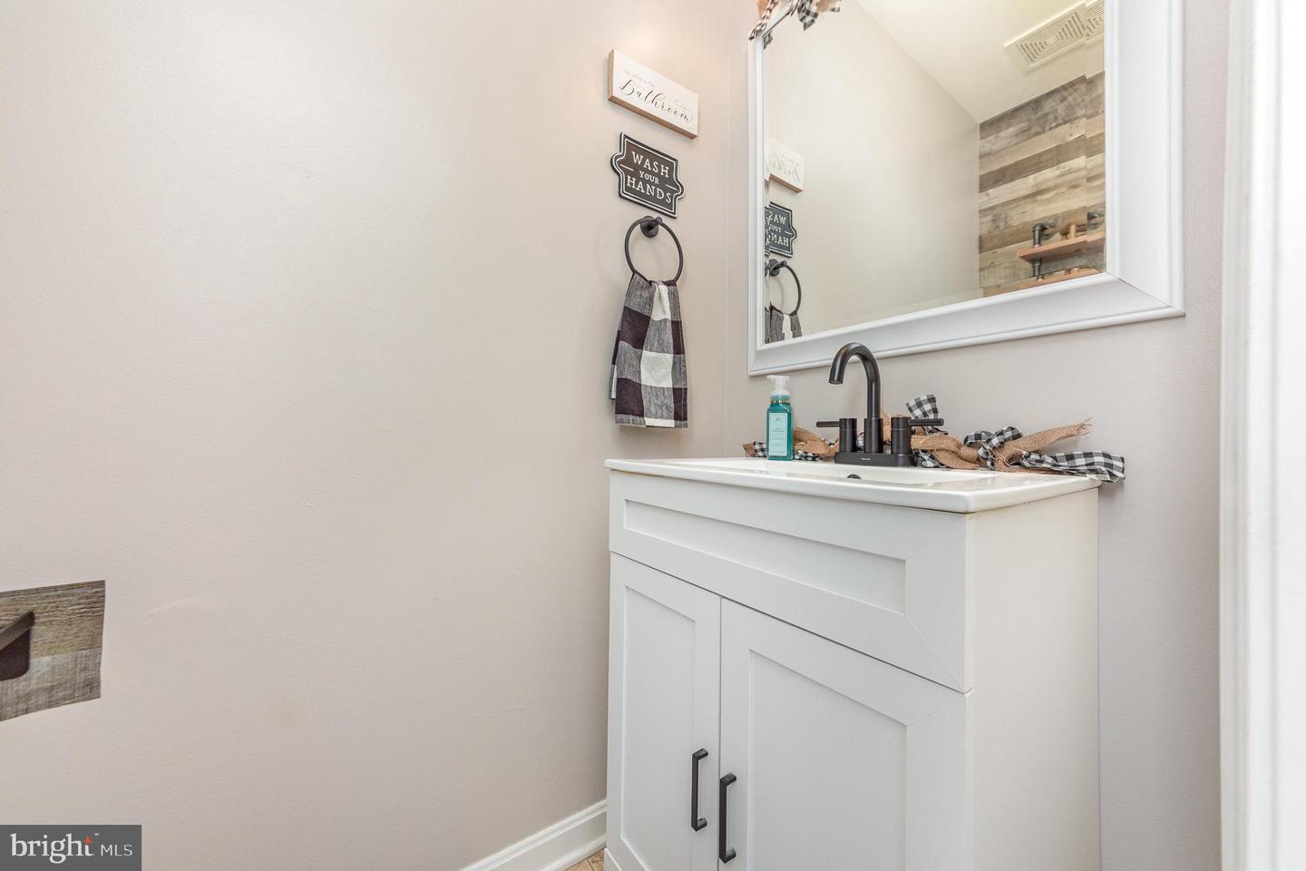 2471 POST OAK DR, CULPEPER, Virginia 22701, 4 Bedrooms Bedrooms, ,3 BathroomsBathrooms,Residential,For sale,2471 POST OAK DR,VACU2010584 MLS # VACU2010584