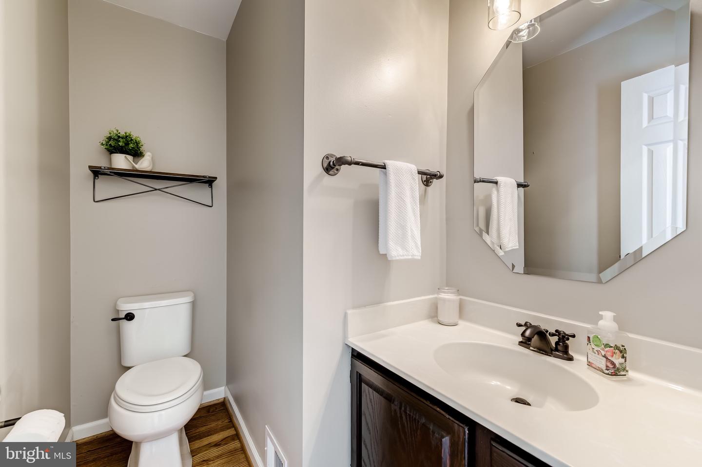 12202 DERRIFORD CT, WOODBRIDGE, Virginia 22192, 3 Bedrooms Bedrooms, ,2 BathroomsBathrooms,Residential,For sale,12202 DERRIFORD CT,VAPW2094678 MLS # VAPW2094678