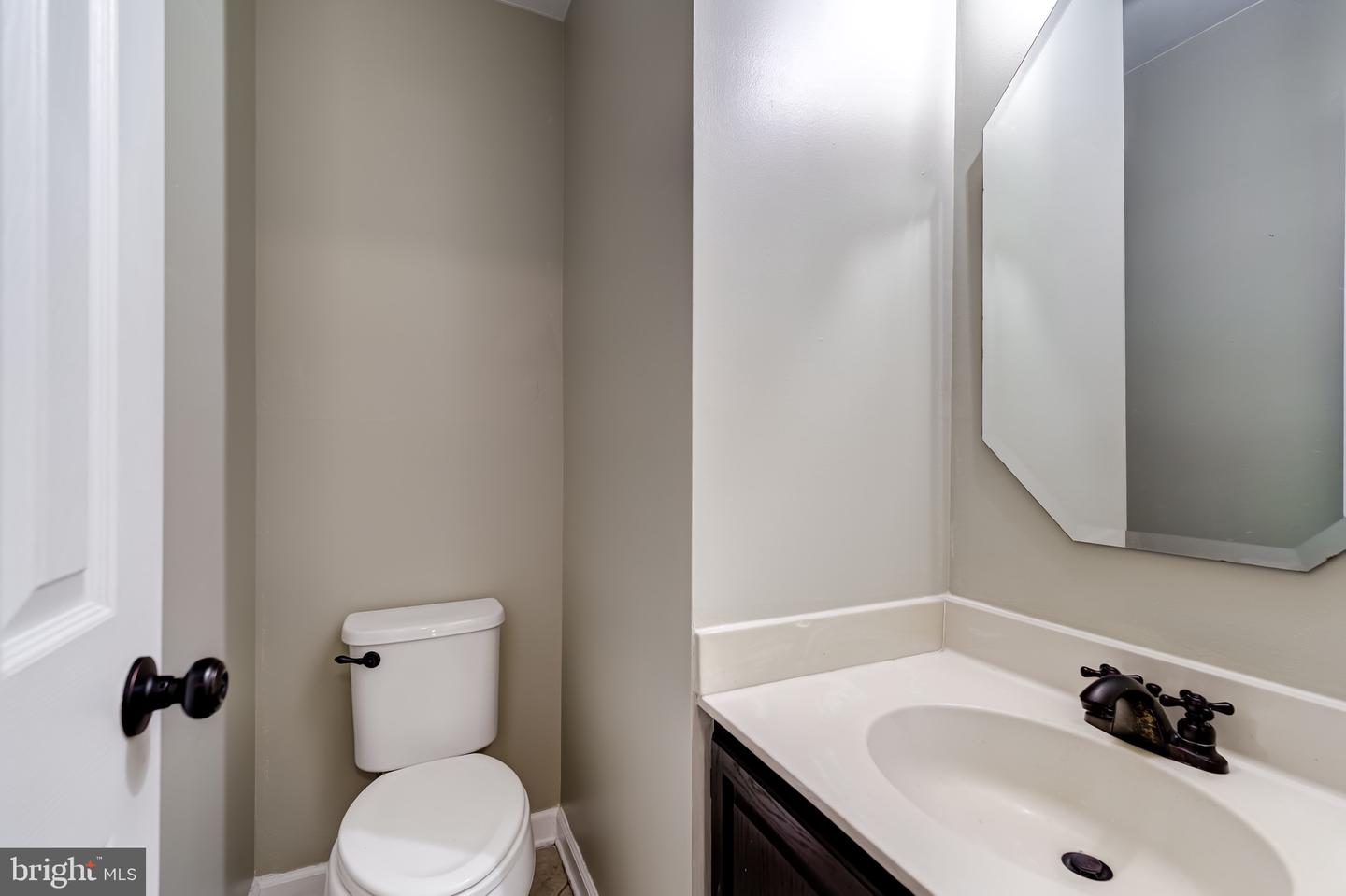 12202 DERRIFORD CT, WOODBRIDGE, Virginia 22192, 3 Bedrooms Bedrooms, ,2 BathroomsBathrooms,Residential,For sale,12202 DERRIFORD CT,VAPW2094678 MLS # VAPW2094678