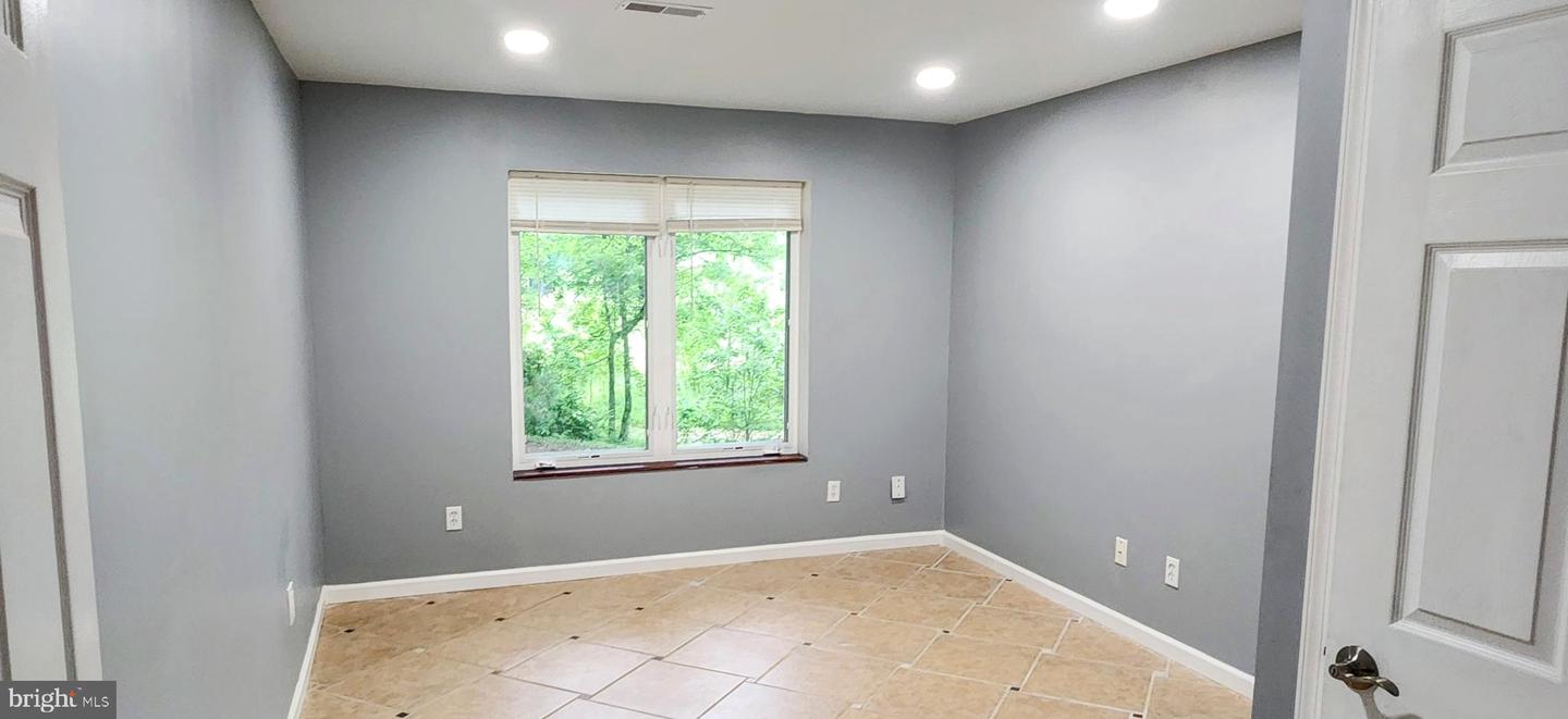 1111 EASTOVER PKWY, LOCUST GROVE, Virginia 22508, 5 Bedrooms Bedrooms, ,3 BathroomsBathrooms,Residential,For sale,1111 EASTOVER PKWY,VAOR2009692 MLS # VAOR2009692