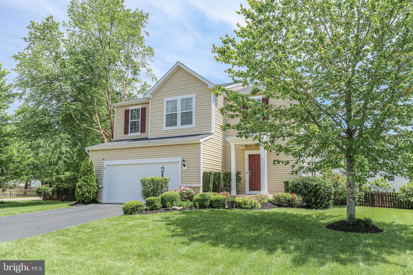 41 IVY SPRING LN, FREDERICKSBURG, Virginia 22406, 3 Bedrooms Bedrooms, ,2 BathroomsBathrooms,Residential,For sale,41 IVY SPRING LN,VAST2038892 MLS # VAST2038892