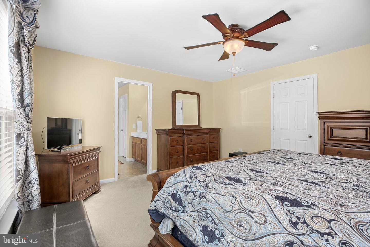 41 IVY SPRING LN, FREDERICKSBURG, Virginia 22406, 3 Bedrooms Bedrooms, ,2 BathroomsBathrooms,Residential,For sale,41 IVY SPRING LN,VAST2038892 MLS # VAST2038892