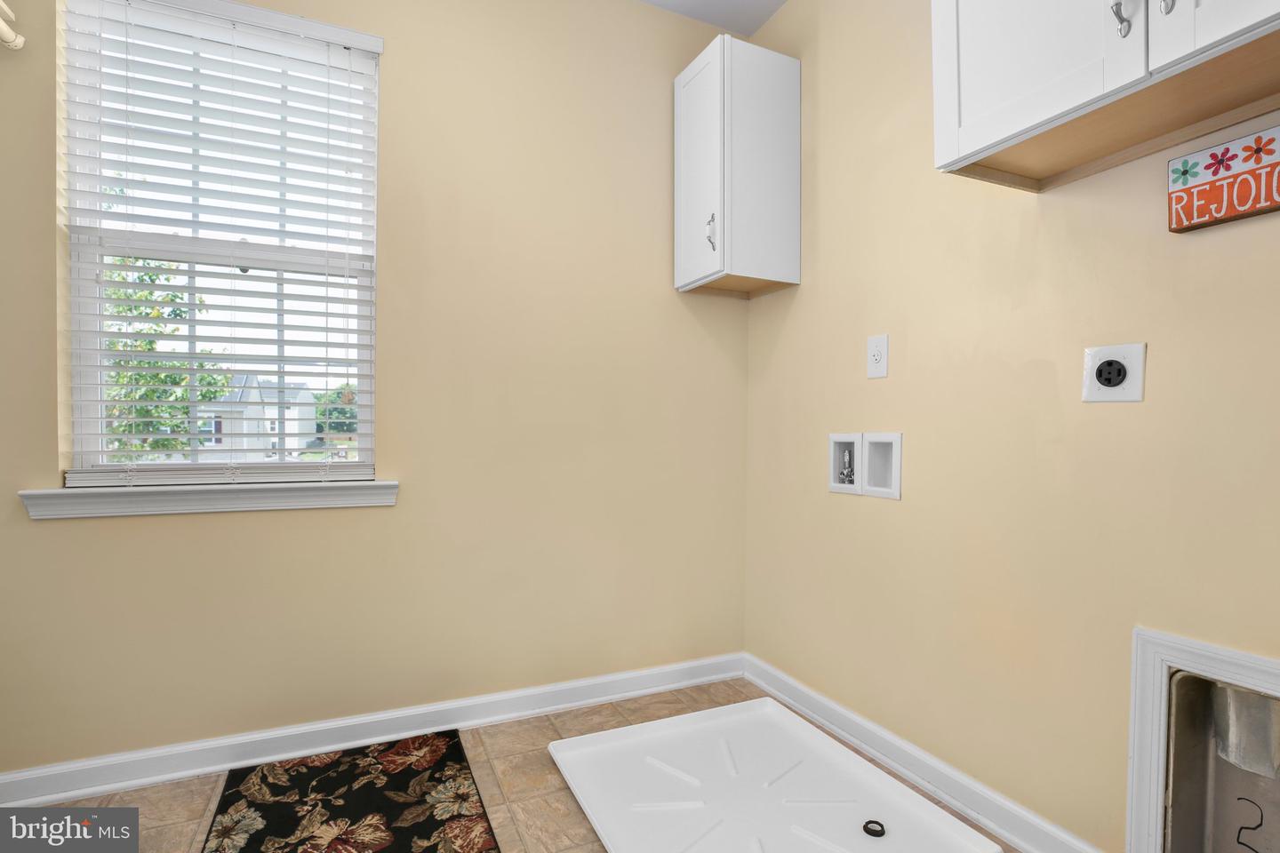 41 IVY SPRING LN, FREDERICKSBURG, Virginia 22406, 3 Bedrooms Bedrooms, ,2 BathroomsBathrooms,Residential,For sale,41 IVY SPRING LN,VAST2038892 MLS # VAST2038892