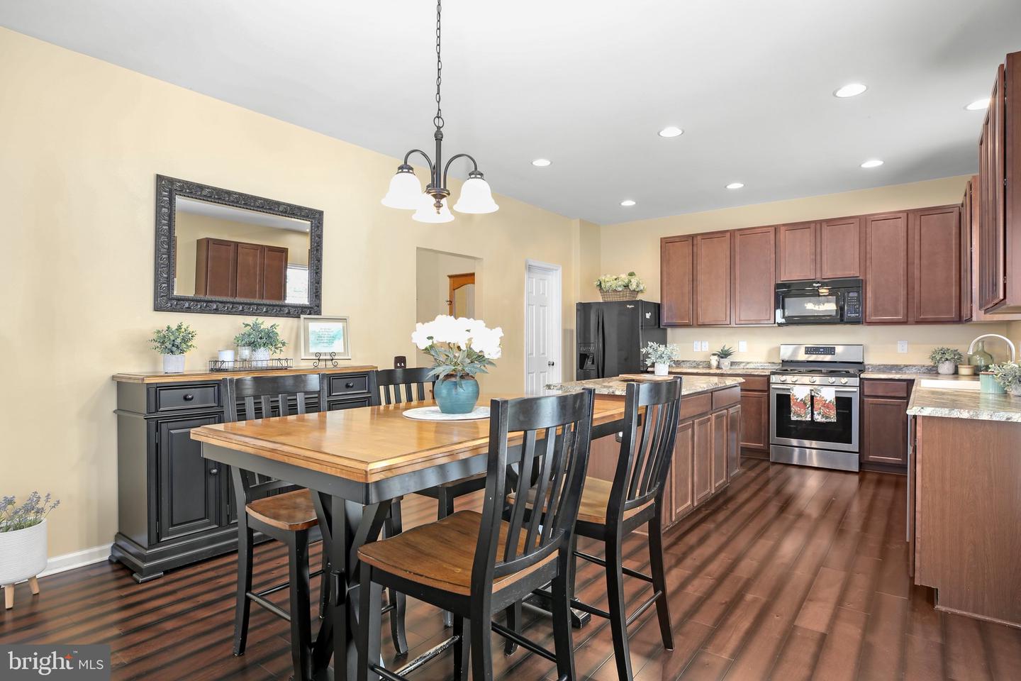 41 IVY SPRING LN, FREDERICKSBURG, Virginia 22406, 3 Bedrooms Bedrooms, ,2 BathroomsBathrooms,Residential,For sale,41 IVY SPRING LN,VAST2038892 MLS # VAST2038892