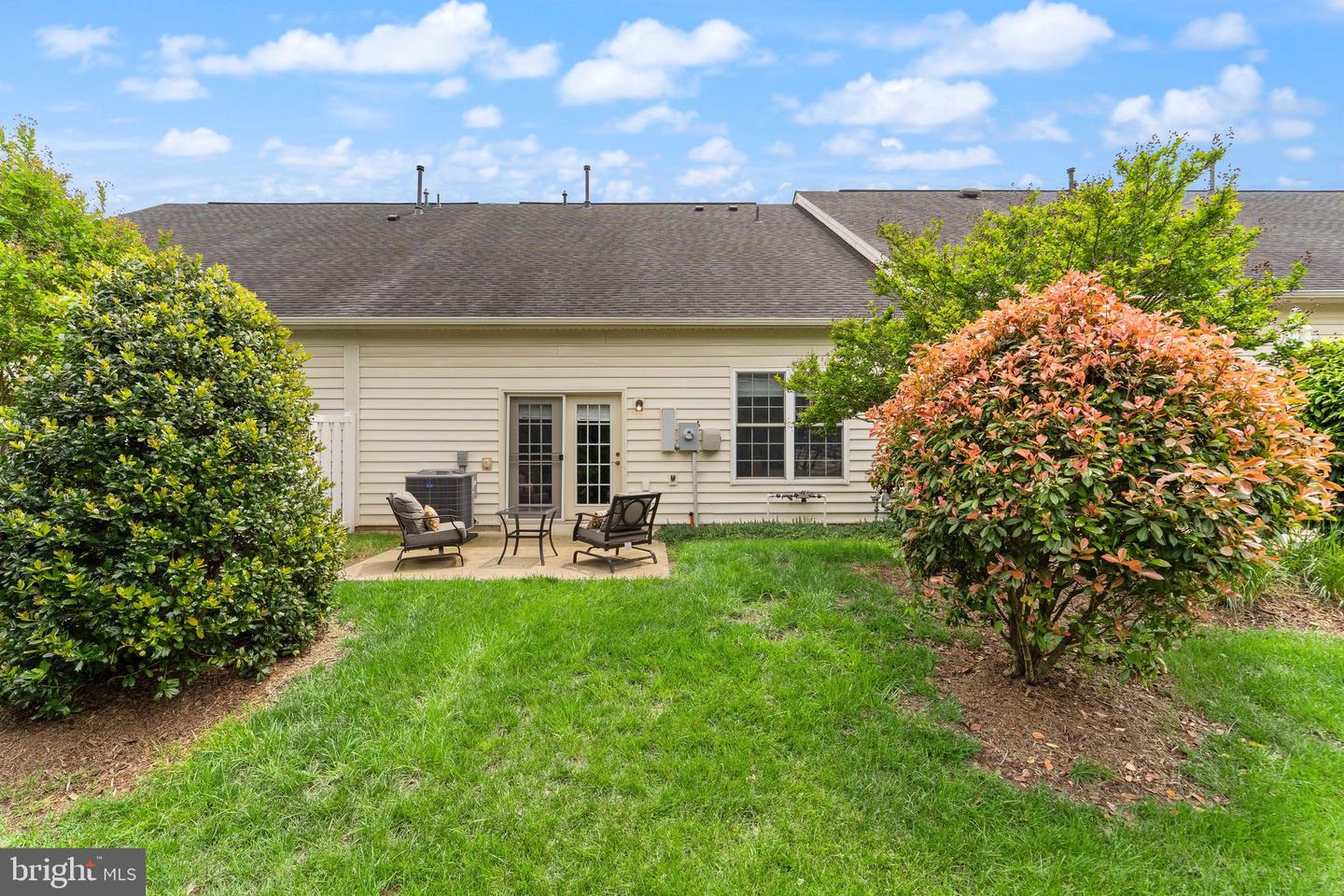 44360 OAKMONT MANOR SQ, ASHBURN, Virginia 20147, 2 Bedrooms Bedrooms, ,2 BathroomsBathrooms,Residential,For sale,44360 OAKMONT MANOR SQ,VALO2096650 MLS # VALO2096650