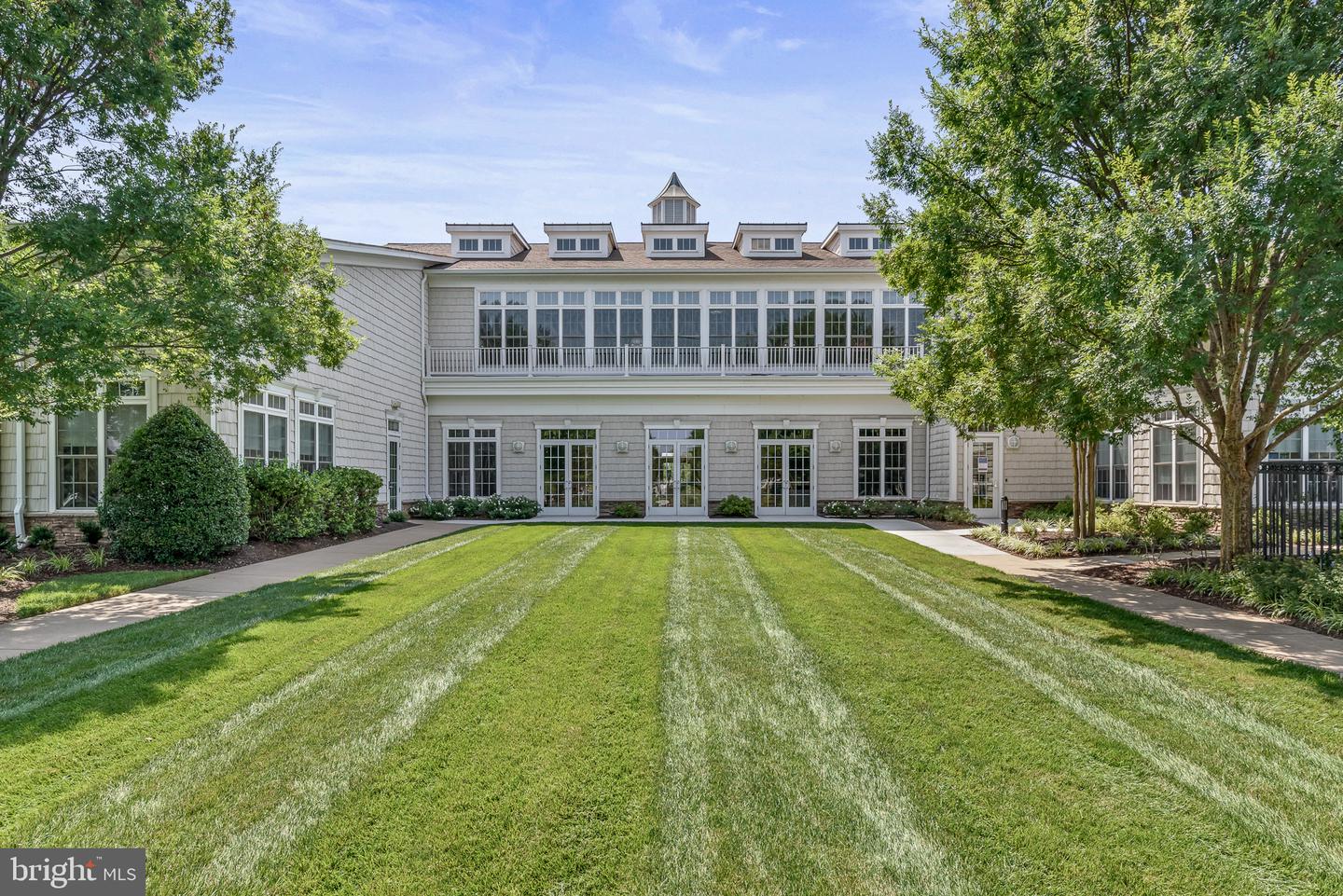 44360 OAKMONT MANOR SQ, ASHBURN, Virginia 20147, 2 Bedrooms Bedrooms, ,2 BathroomsBathrooms,Residential,For sale,44360 OAKMONT MANOR SQ,VALO2096650 MLS # VALO2096650