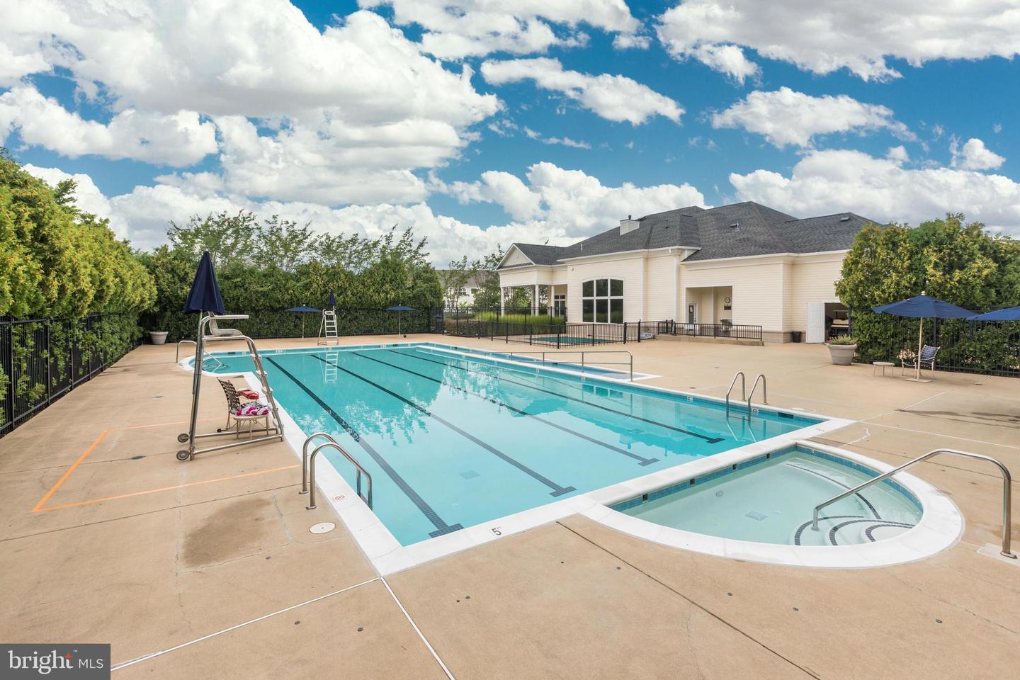 19436 COPPERMINE SQ, LEESBURG, Virginia 20176, 5 Bedrooms Bedrooms, ,4 BathroomsBathrooms,Residential,For sale,19436 COPPERMINE SQ,VALO2096680 MLS # VALO2096680