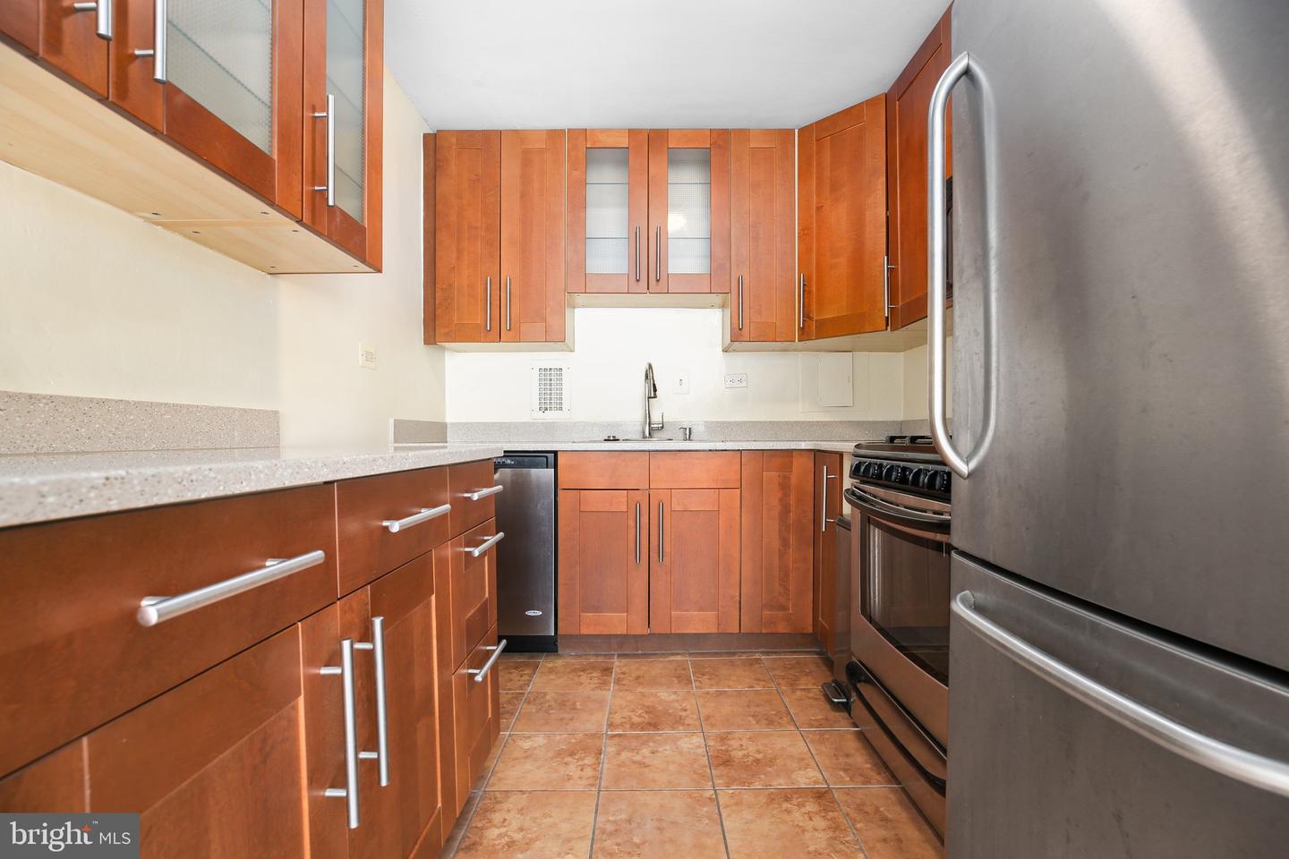 401 N ARMISTEAD ST #309, ALEXANDRIA, Virginia 22312, 1 Bedroom Bedrooms, ,1 BathroomBathrooms,Residential,For sale,401 N ARMISTEAD ST #309,VAAX2045464 MLS # VAAX2045464