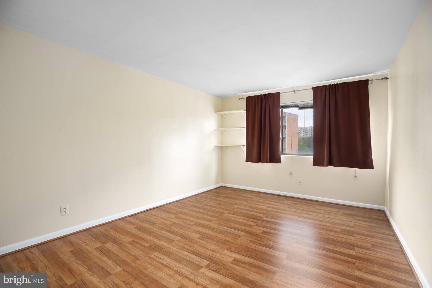 401 N ARMISTEAD ST #309, ALEXANDRIA, Virginia 22312, 1 Bedroom Bedrooms, ,1 BathroomBathrooms,Residential,For sale,401 N ARMISTEAD ST #309,VAAX2045464 MLS # VAAX2045464