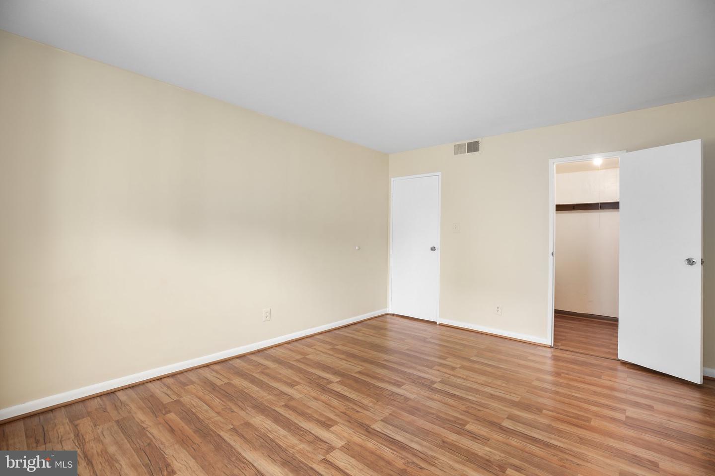 401 N ARMISTEAD ST #309, ALEXANDRIA, Virginia 22312, 1 Bedroom Bedrooms, ,1 BathroomBathrooms,Residential,For sale,401 N ARMISTEAD ST #309,VAAX2045464 MLS # VAAX2045464