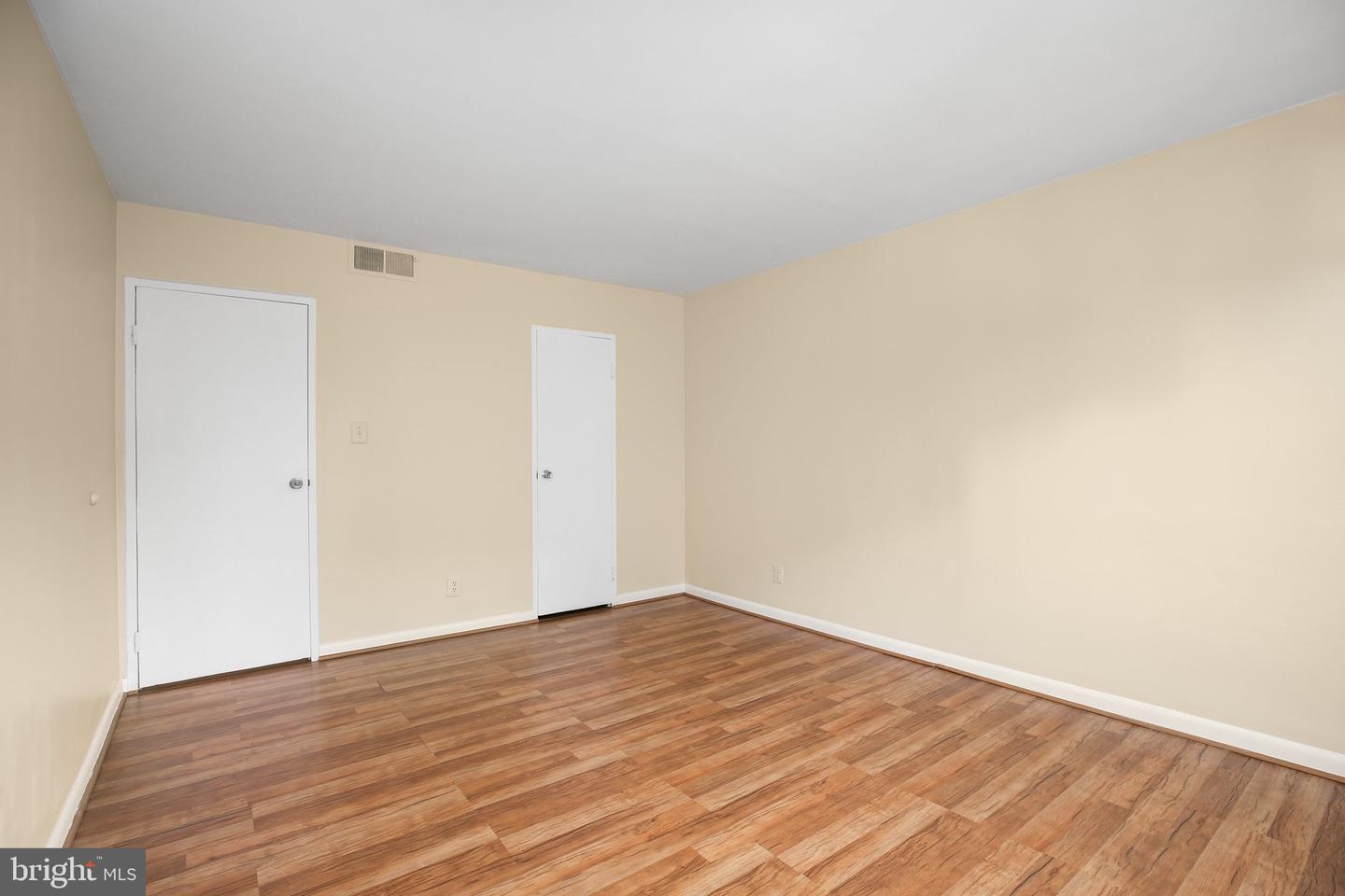 401 N ARMISTEAD ST #309, ALEXANDRIA, Virginia 22312, 1 Bedroom Bedrooms, ,1 BathroomBathrooms,Residential,For sale,401 N ARMISTEAD ST #309,VAAX2045464 MLS # VAAX2045464