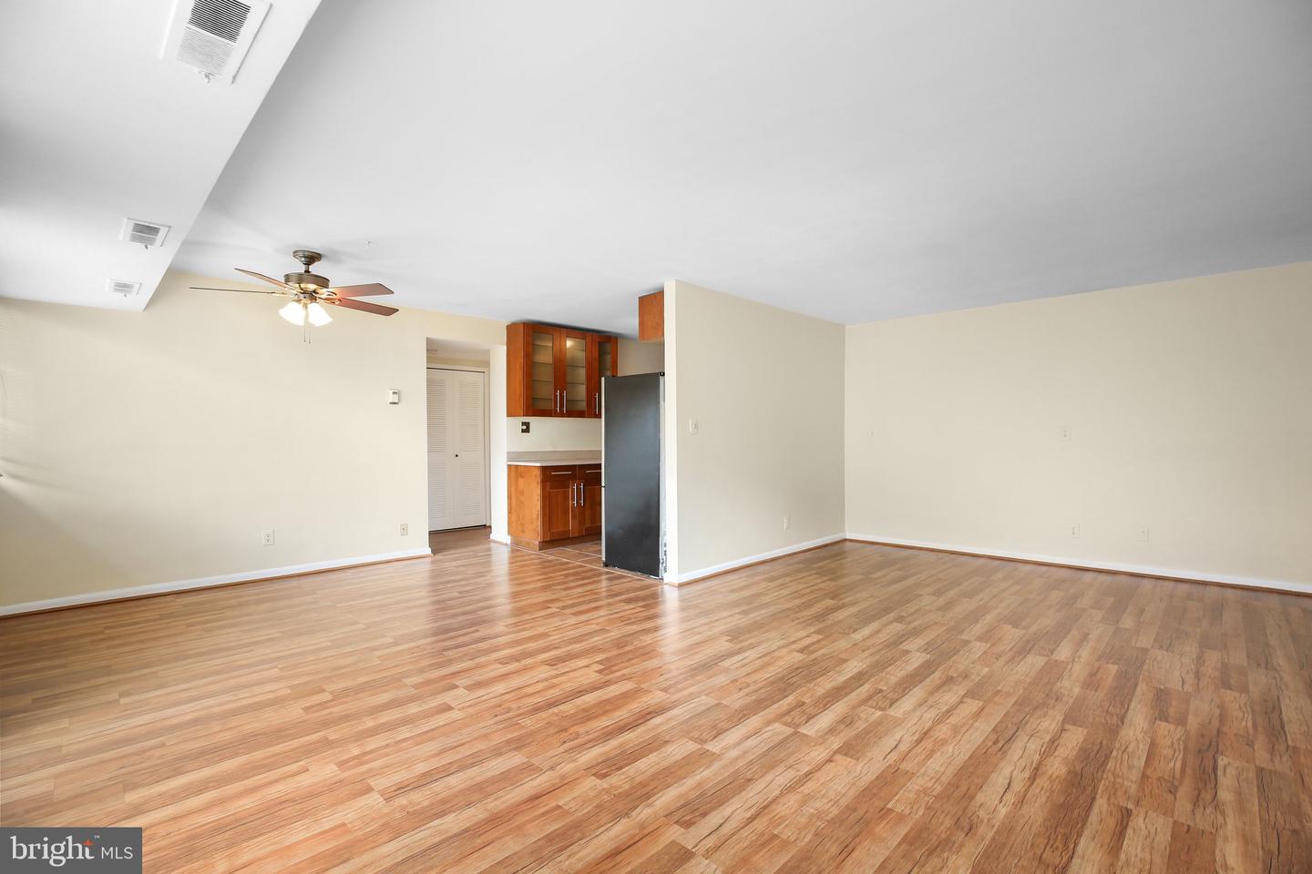 401 N ARMISTEAD ST #309, ALEXANDRIA, Virginia 22312, 1 Bedroom Bedrooms, ,1 BathroomBathrooms,Residential,For sale,401 N ARMISTEAD ST #309,VAAX2045464 MLS # VAAX2045464