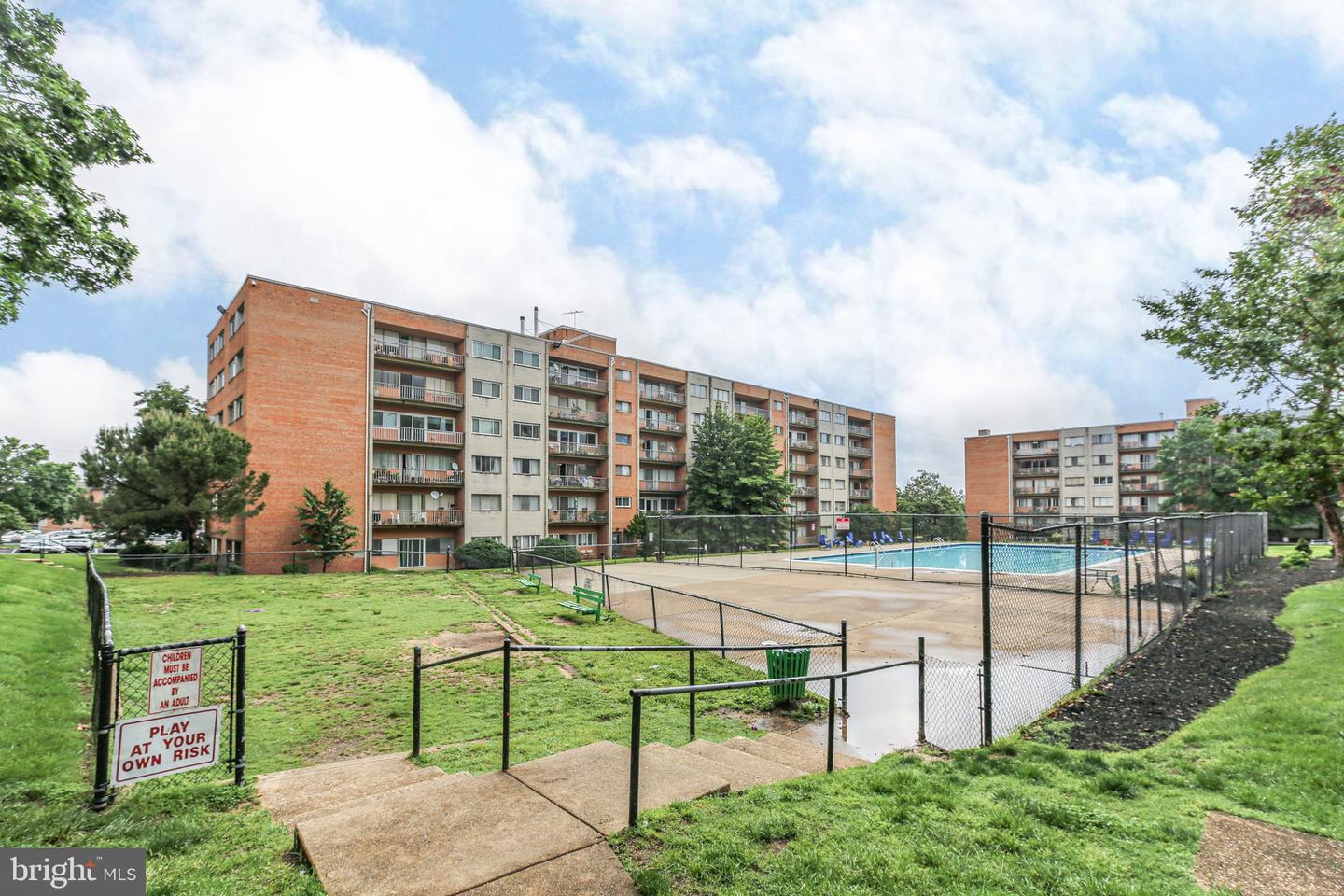 401 N ARMISTEAD ST #309, ALEXANDRIA, Virginia 22312, 1 Bedroom Bedrooms, ,1 BathroomBathrooms,Residential,For sale,401 N ARMISTEAD ST #309,VAAX2045464 MLS # VAAX2045464