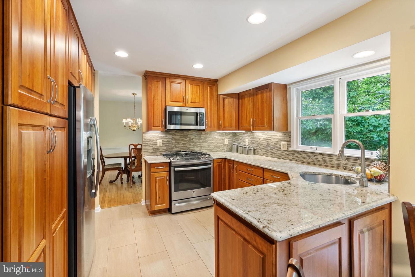 5212 BRAYWOOD DR, CENTREVILLE, Virginia 20120, 4 Bedrooms Bedrooms, ,2 BathroomsBathrooms,Residential,For sale,5212 BRAYWOOD DR,VAFX2241130 MLS # VAFX2241130
