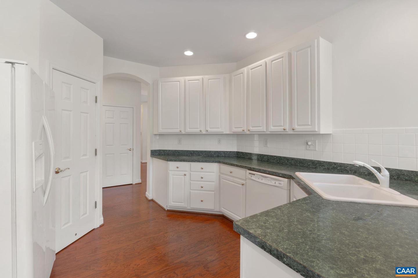 1269 TOWNBROOK CROSSING, CHARLOTTESVILLE, Virginia 22901, 2 Bedrooms Bedrooms, ,2 BathroomsBathrooms,Residential,For sale,1269 TOWNBROOK CROSSING,664587 MLS # 664587