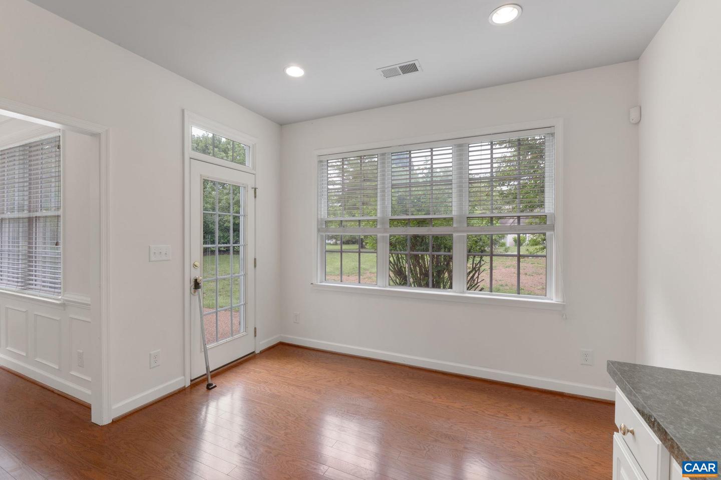 1269 TOWNBROOK CROSSING, CHARLOTTESVILLE, Virginia 22901, 2 Bedrooms Bedrooms, ,2 BathroomsBathrooms,Residential,For sale,1269 TOWNBROOK CROSSING,664587 MLS # 664587