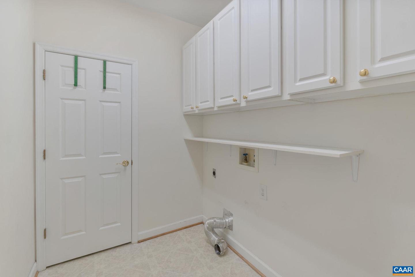 1269 TOWNBROOK CROSSING, CHARLOTTESVILLE, Virginia 22901, 2 Bedrooms Bedrooms, ,2 BathroomsBathrooms,Residential,For sale,1269 TOWNBROOK CROSSING,664587 MLS # 664587