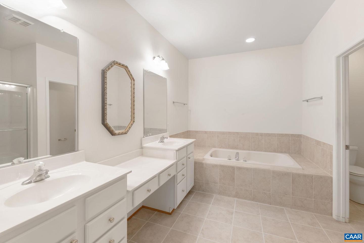 1269 TOWNBROOK CROSSING, CHARLOTTESVILLE, Virginia 22901, 2 Bedrooms Bedrooms, ,2 BathroomsBathrooms,Residential,For sale,1269 TOWNBROOK CROSSING,664587 MLS # 664587