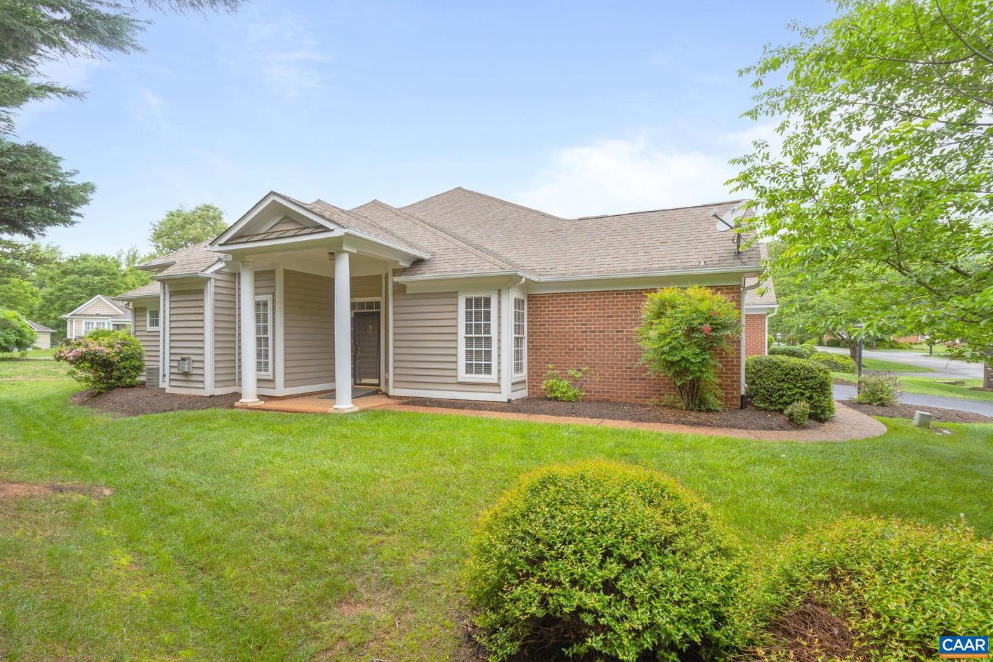 1269 TOWNBROOK CROSSING, CHARLOTTESVILLE, Virginia 22901, 2 Bedrooms Bedrooms, ,2 BathroomsBathrooms,Residential,For sale,1269 TOWNBROOK CROSSING,664587 MLS # 664587