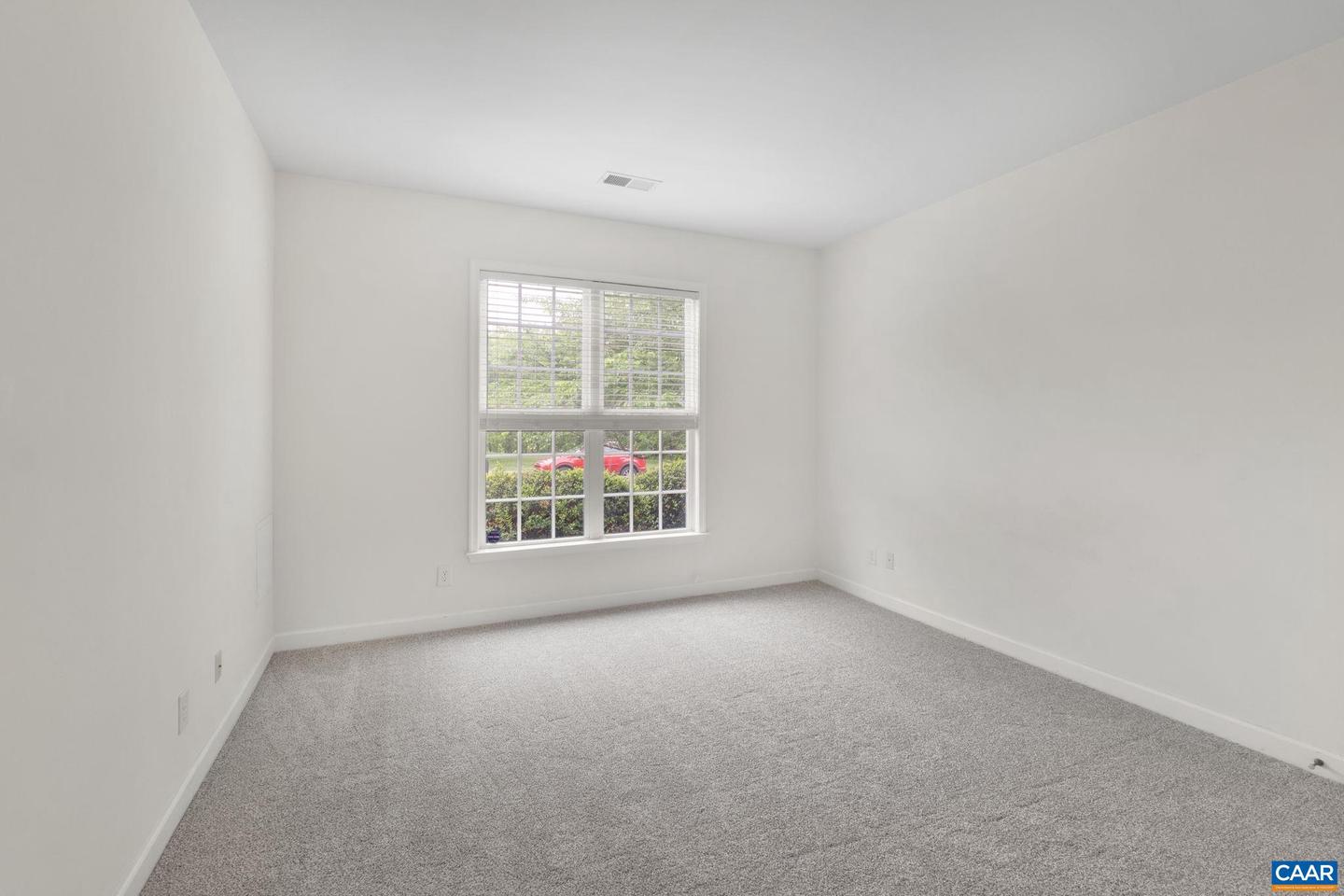 1269 TOWNBROOK CROSSING, CHARLOTTESVILLE, Virginia 22901, 2 Bedrooms Bedrooms, ,2 BathroomsBathrooms,Residential,For sale,1269 TOWNBROOK CROSSING,664587 MLS # 664587