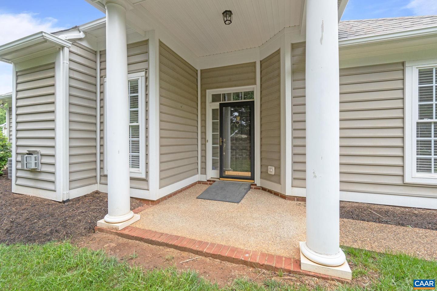 1269 TOWNBROOK CROSSING, CHARLOTTESVILLE, Virginia 22901, 2 Bedrooms Bedrooms, ,2 BathroomsBathrooms,Residential,For sale,1269 TOWNBROOK CROSSING,664587 MLS # 664587