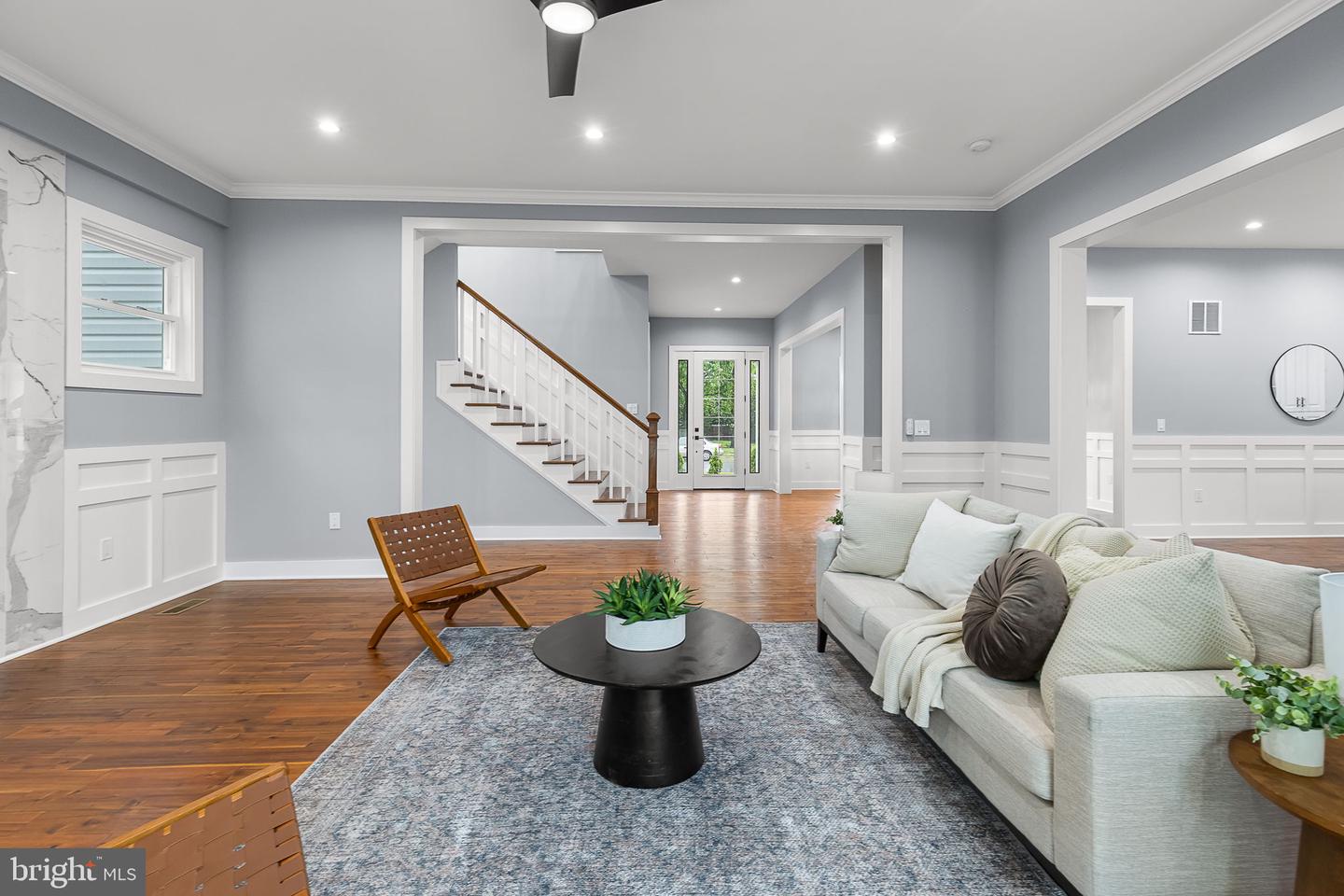 5811 ARNET ST, FALLS CHURCH, Virginia 22041, 6 Bedrooms Bedrooms, ,5 BathroomsBathrooms,Residential,For sale,5811 ARNET ST,VAFX2241162 MLS # VAFX2241162
