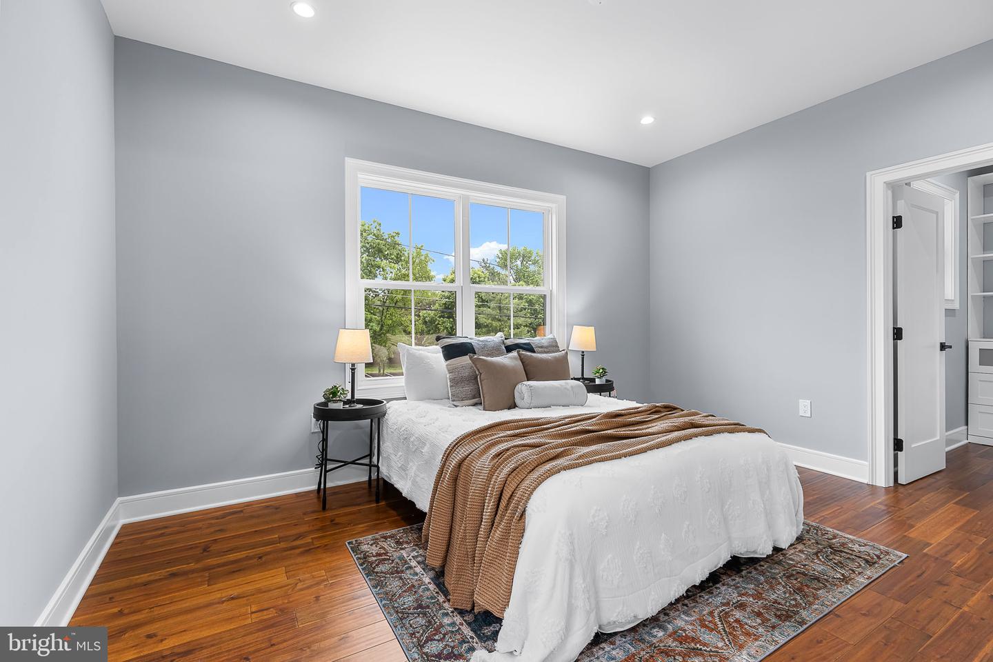 5811 ARNET ST, FALLS CHURCH, Virginia 22041, 6 Bedrooms Bedrooms, ,5 BathroomsBathrooms,Residential,For sale,5811 ARNET ST,VAFX2241162 MLS # VAFX2241162