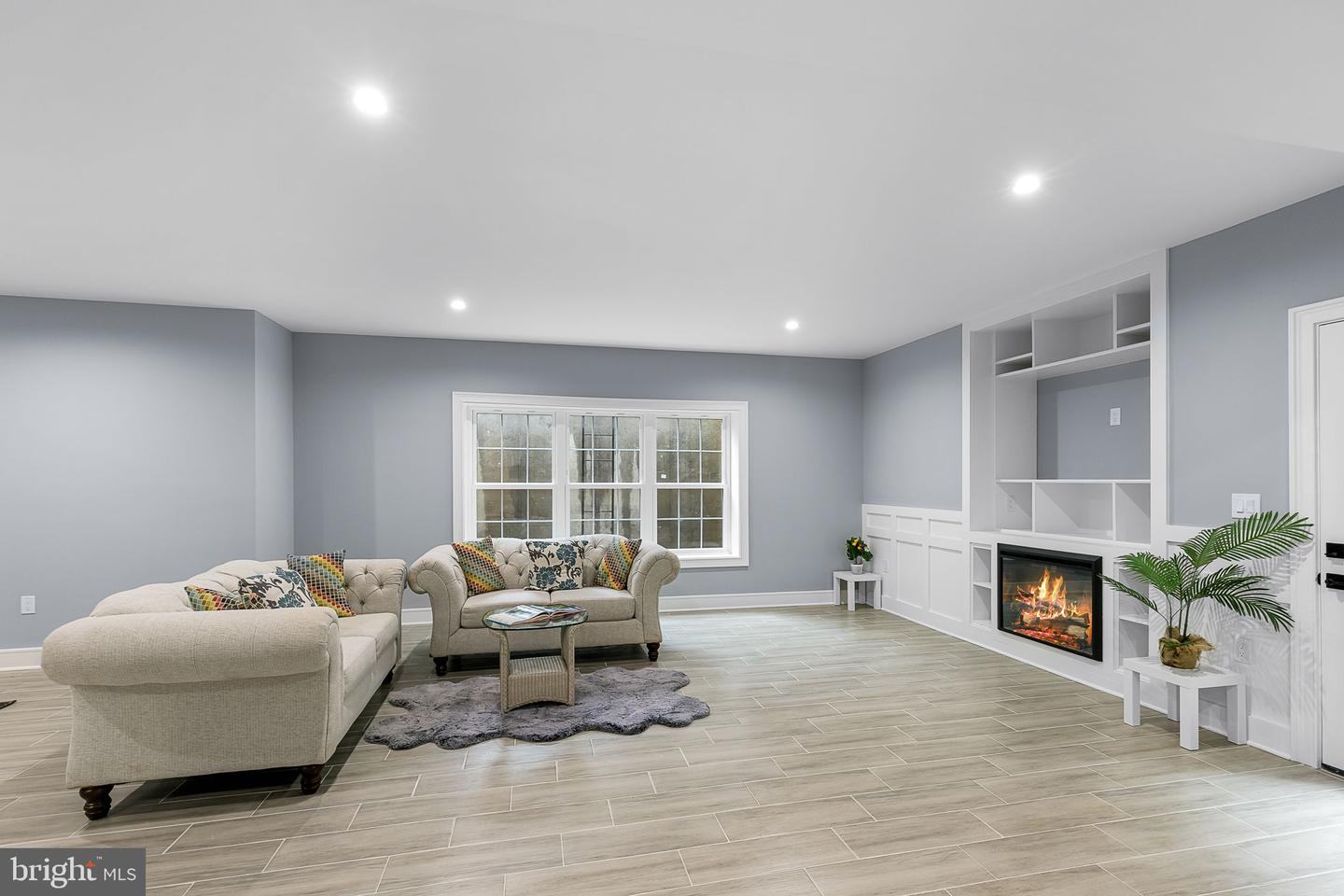 5811 ARNET ST, FALLS CHURCH, Virginia 22041, 6 Bedrooms Bedrooms, ,5 BathroomsBathrooms,Residential,For sale,5811 ARNET ST,VAFX2241162 MLS # VAFX2241162