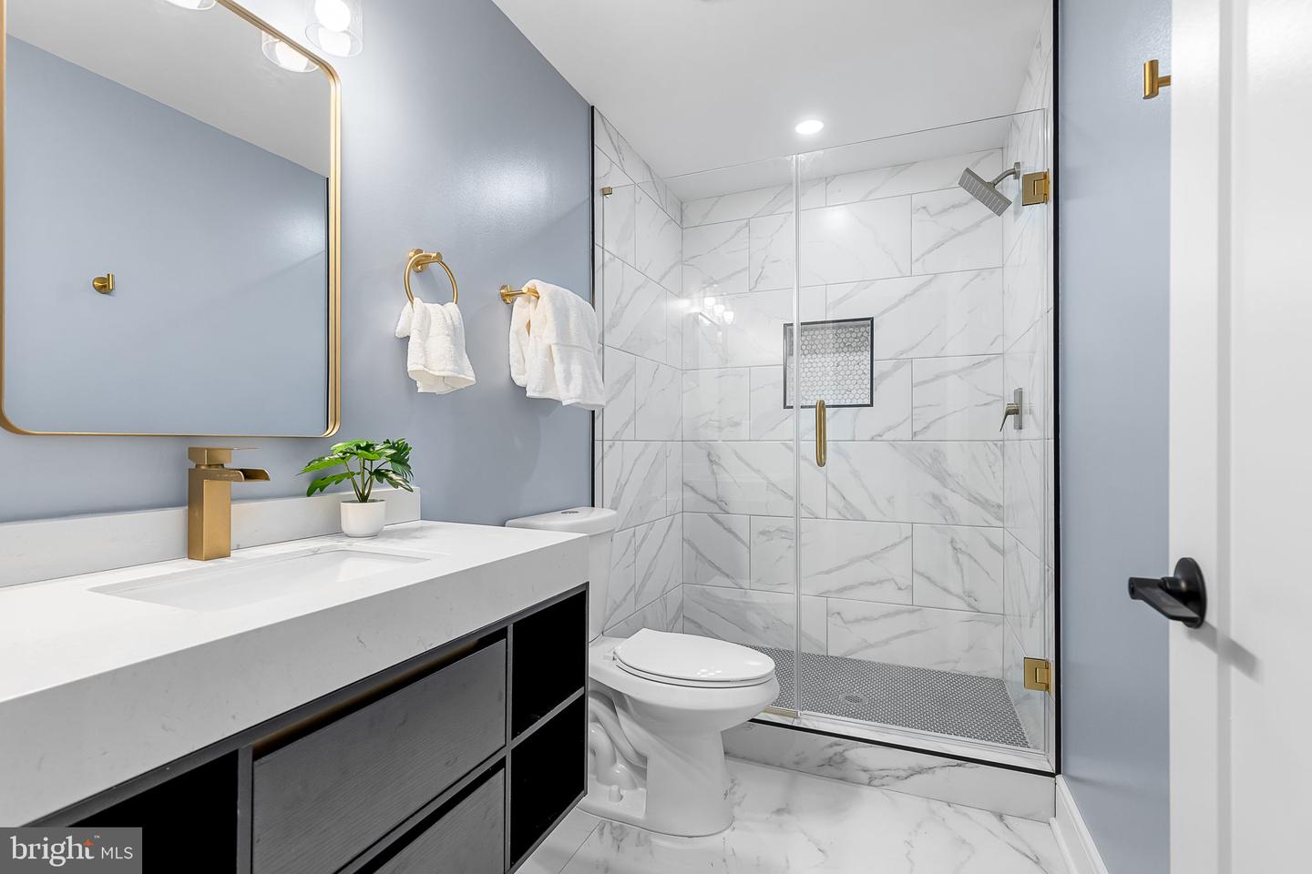 5811 ARNET ST, FALLS CHURCH, Virginia 22041, 6 Bedrooms Bedrooms, ,5 BathroomsBathrooms,Residential,For sale,5811 ARNET ST,VAFX2241162 MLS # VAFX2241162
