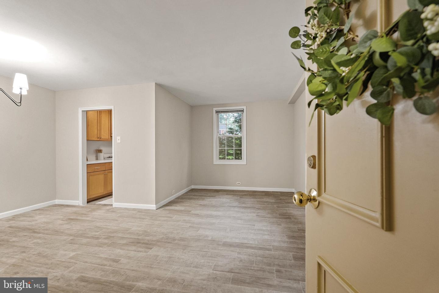 230 N THOMAS ST #230-3, ARLINGTON, Virginia 22203, 1 Bedroom Bedrooms, ,1 BathroomBathrooms,Residential,For sale,230 N THOMAS ST #230-3,VAAR2057544 MLS # VAAR2057544