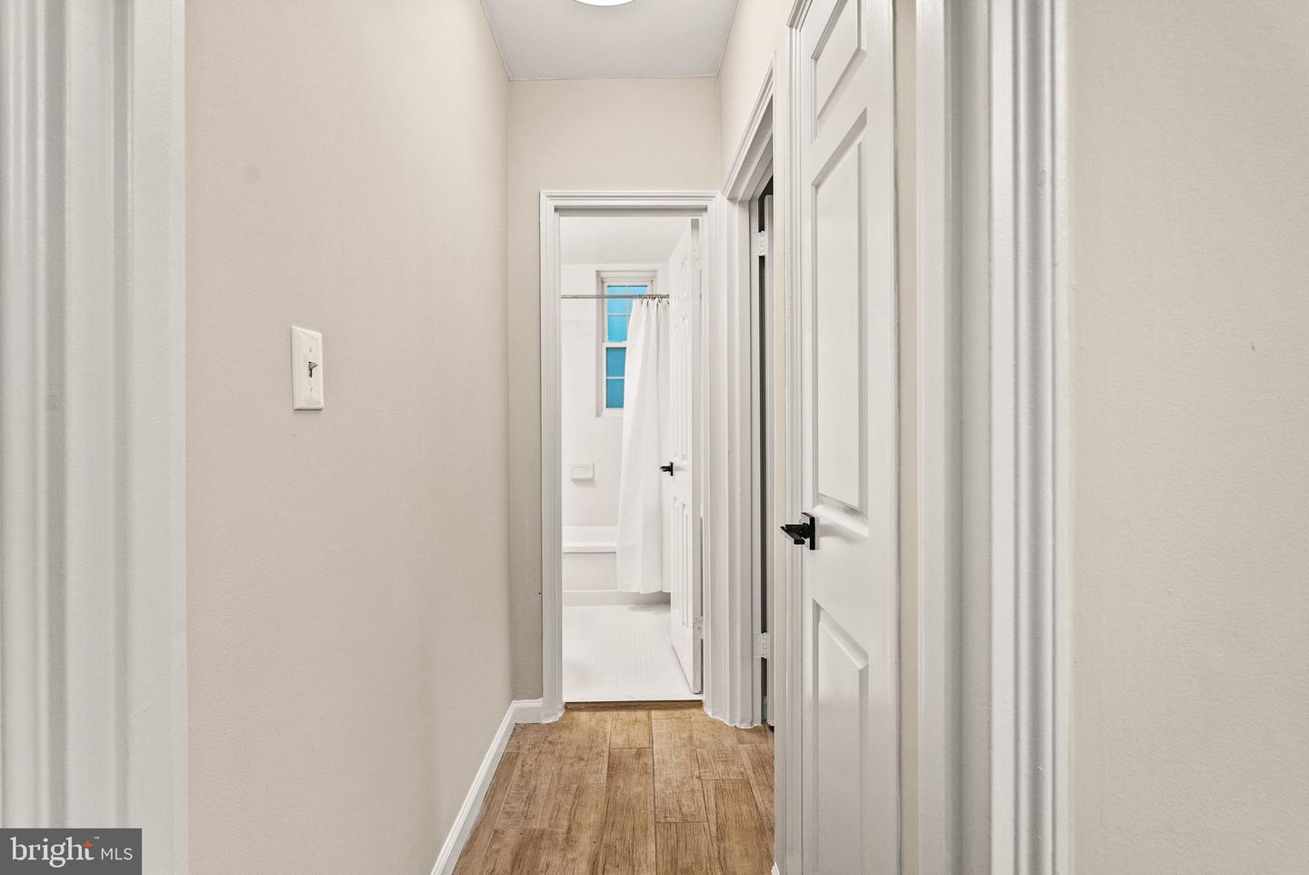 230 N THOMAS ST #230-3, ARLINGTON, Virginia 22203, 1 Bedroom Bedrooms, ,1 BathroomBathrooms,Residential,For sale,230 N THOMAS ST #230-3,VAAR2057544 MLS # VAAR2057544