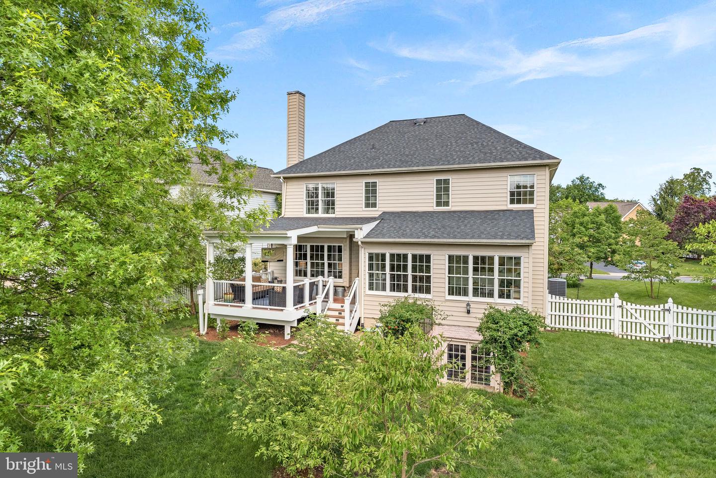 20131 MUIRFIELD VILLAGE CT, ASHBURN, Virginia 20147, 4 Bedrooms Bedrooms, ,3 BathroomsBathrooms,Residential,For sale,20131 MUIRFIELD VILLAGE CT,VALO2096604 MLS # VALO2096604