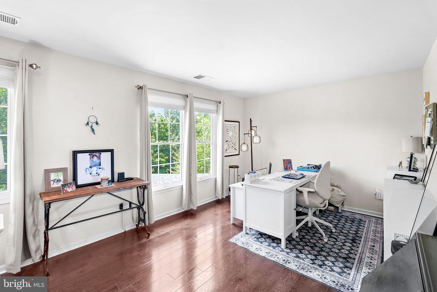20131 MUIRFIELD VILLAGE CT, ASHBURN, Virginia 20147, 4 Bedrooms Bedrooms, ,3 BathroomsBathrooms,Residential,For sale,20131 MUIRFIELD VILLAGE CT,VALO2096604 MLS # VALO2096604