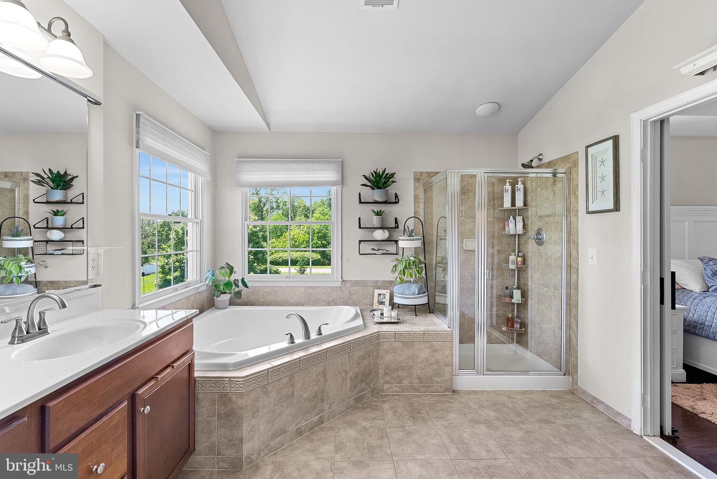 20131 MUIRFIELD VILLAGE CT, ASHBURN, Virginia 20147, 4 Bedrooms Bedrooms, ,3 BathroomsBathrooms,Residential,For sale,20131 MUIRFIELD VILLAGE CT,VALO2096604 MLS # VALO2096604