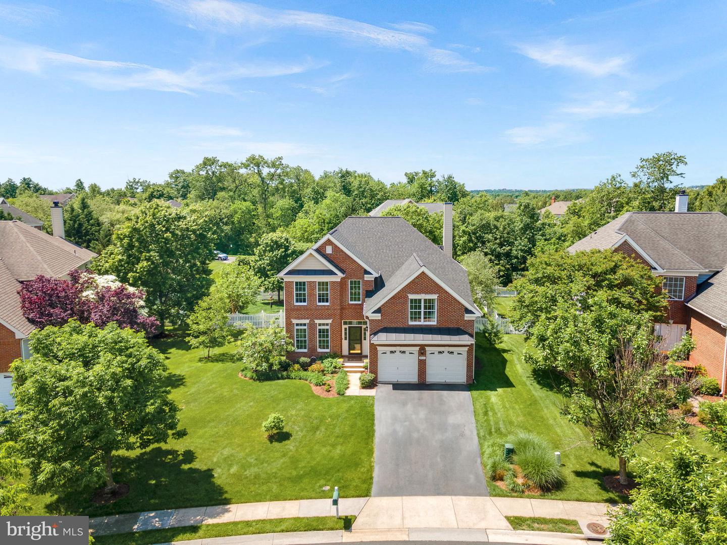 20131 MUIRFIELD VILLAGE CT, ASHBURN, Virginia 20147, 4 Bedrooms Bedrooms, ,3 BathroomsBathrooms,Residential,For sale,20131 MUIRFIELD VILLAGE CT,VALO2096604 MLS # VALO2096604